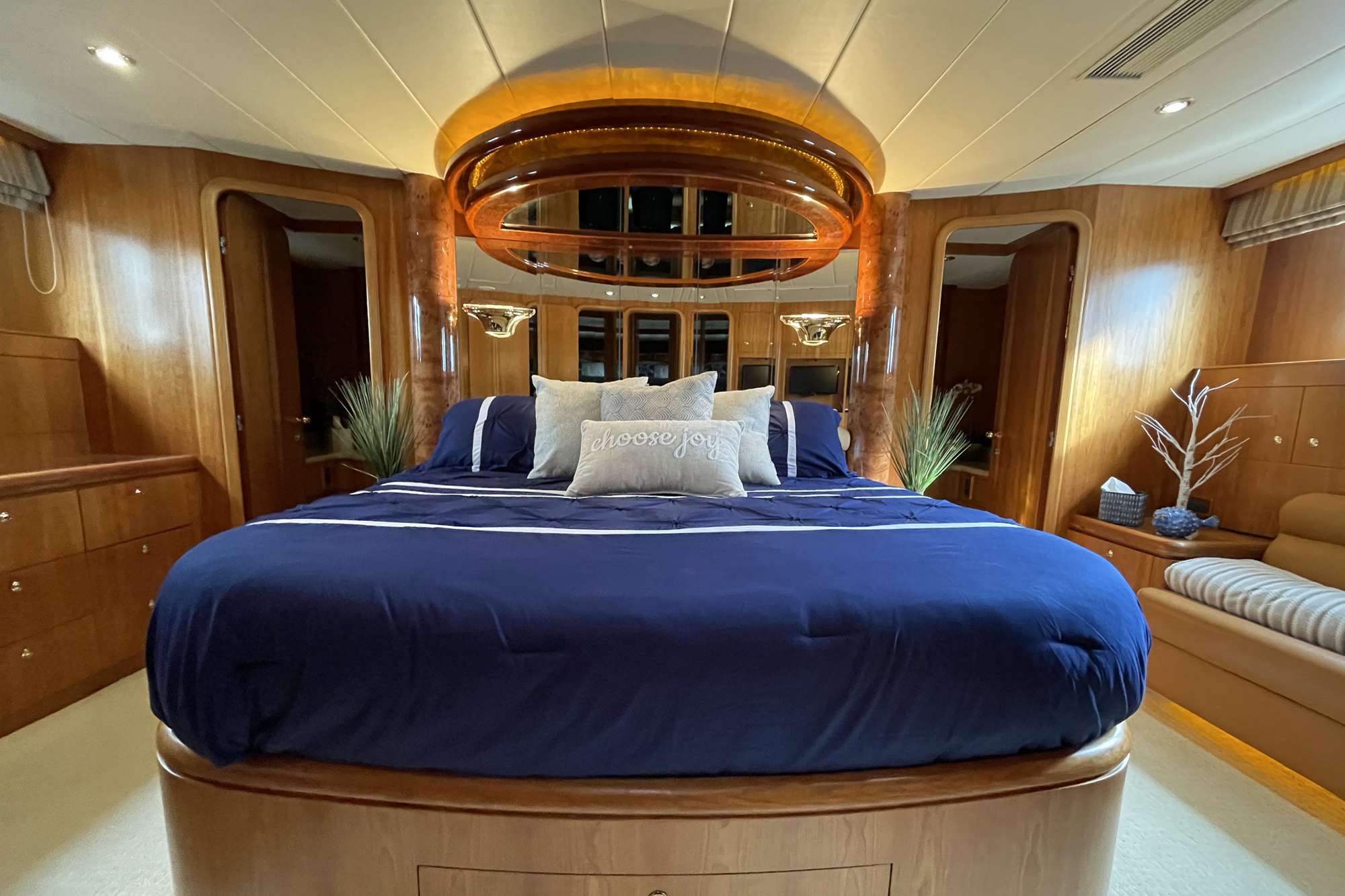 Primary Stateroom