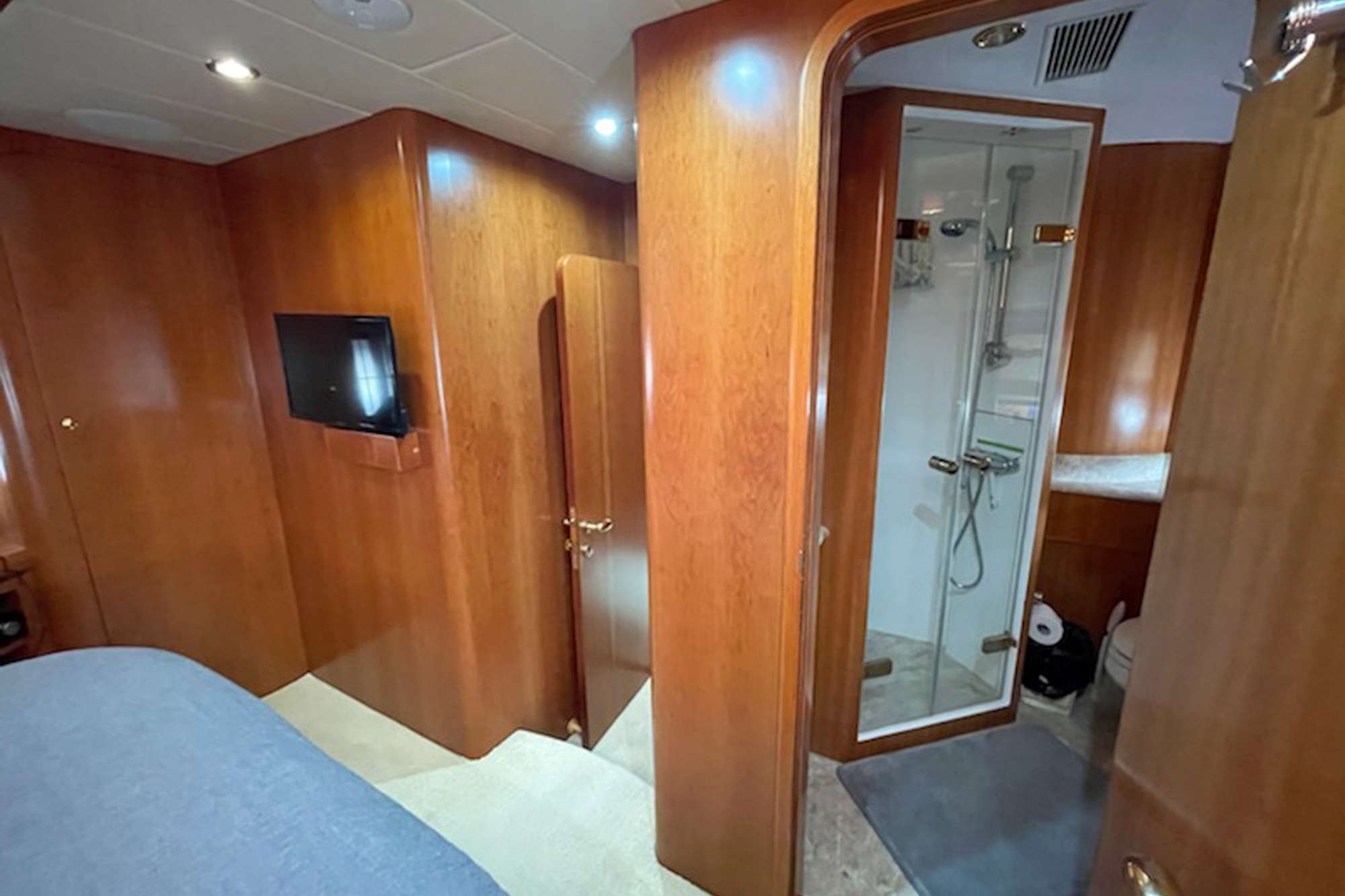 VIP Bath