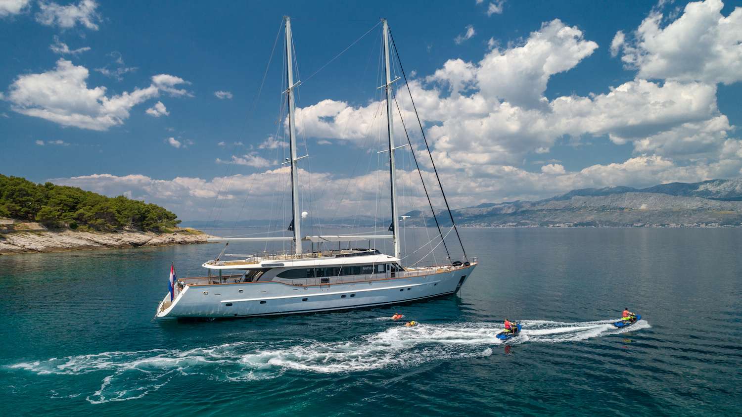 Luxury motor sailer yacht NAVILUX