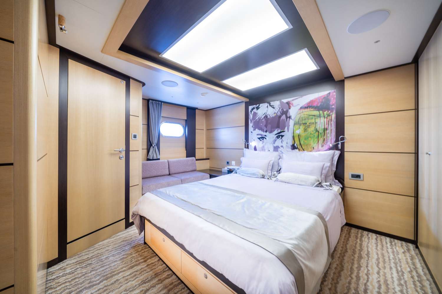 NAVILUX Yacht Charter - Audrey guest cabin