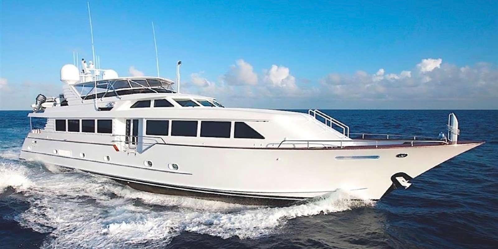 Three Kings Yacht Charter - Ritzy Charters