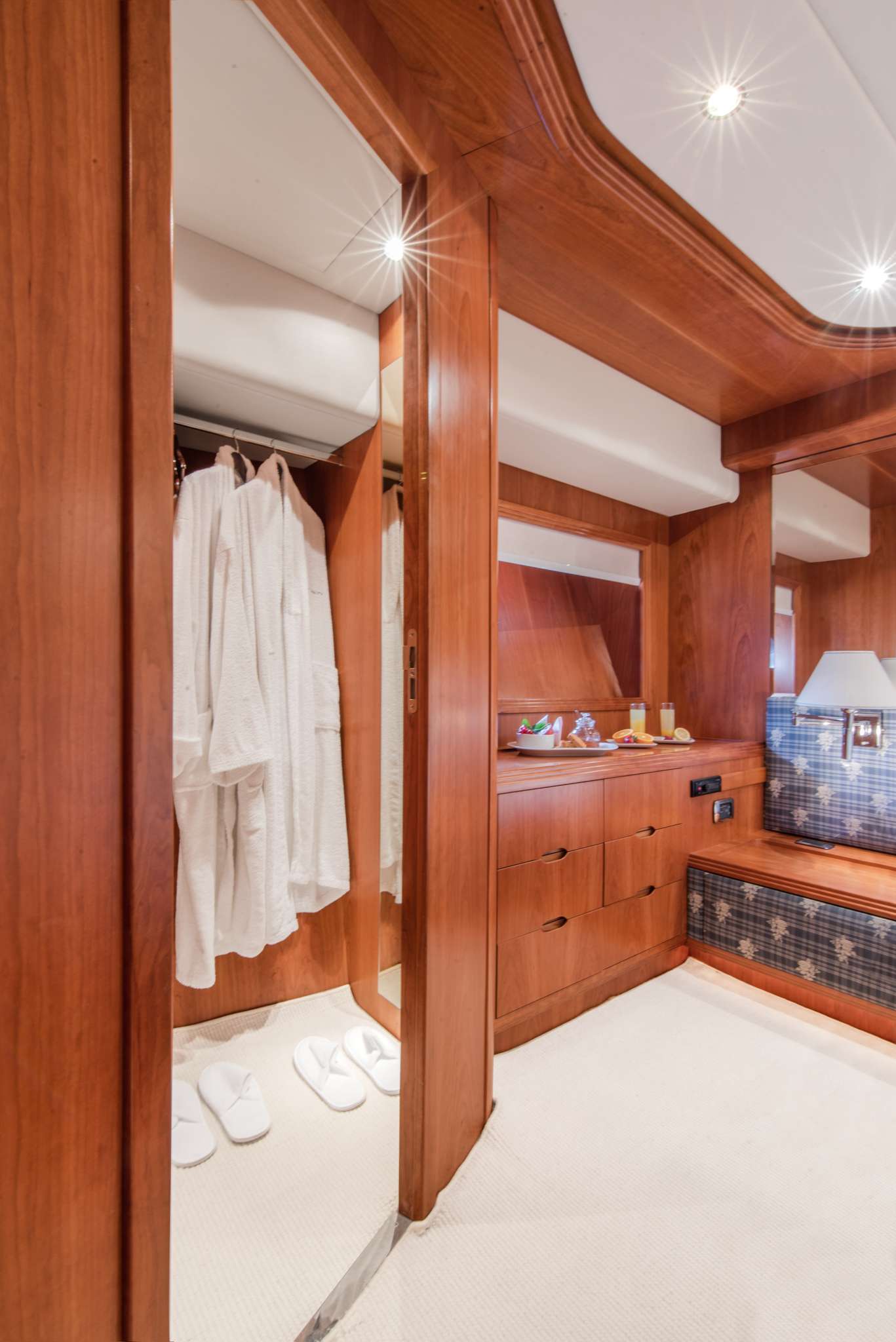 VIP Cabin closet