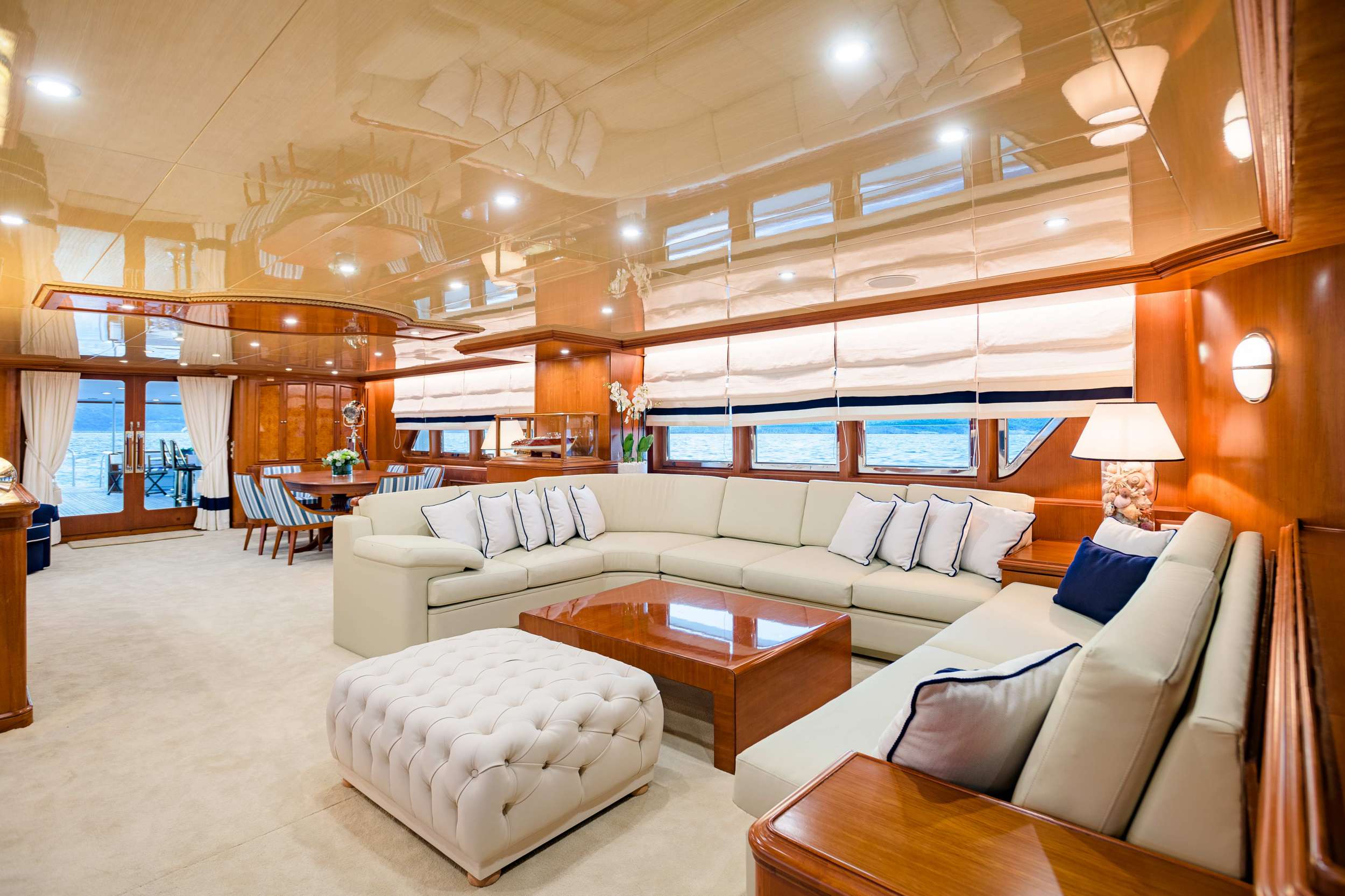motor yacht WIND OF FORTUNE
