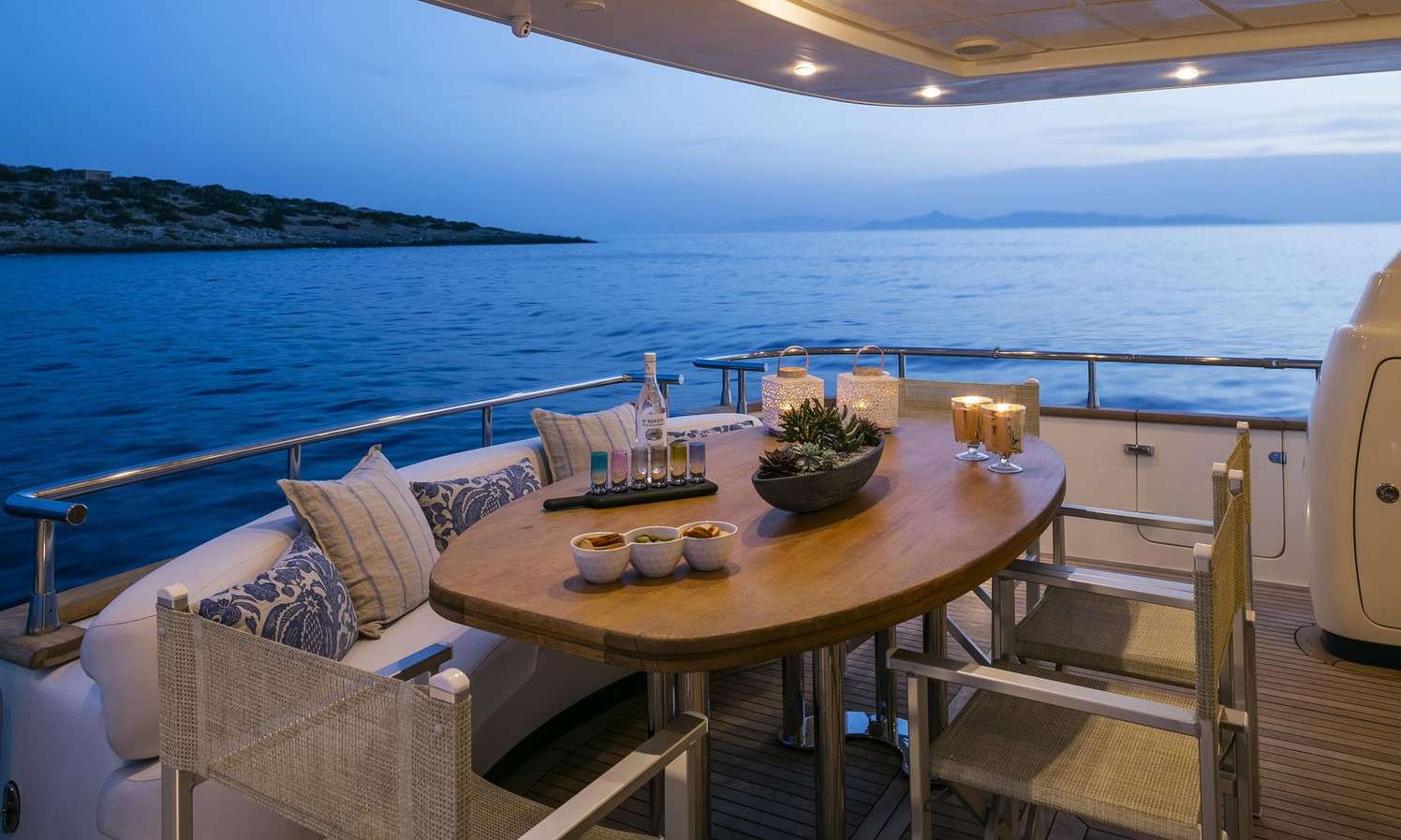 GORGEOUS Yacht Charter - Aft deck night view