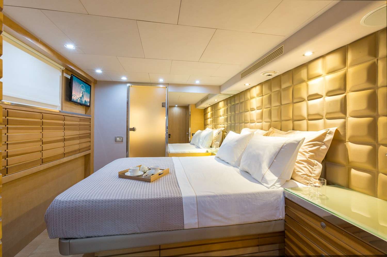 AQUARELLA Yacht Charter - Double cabin