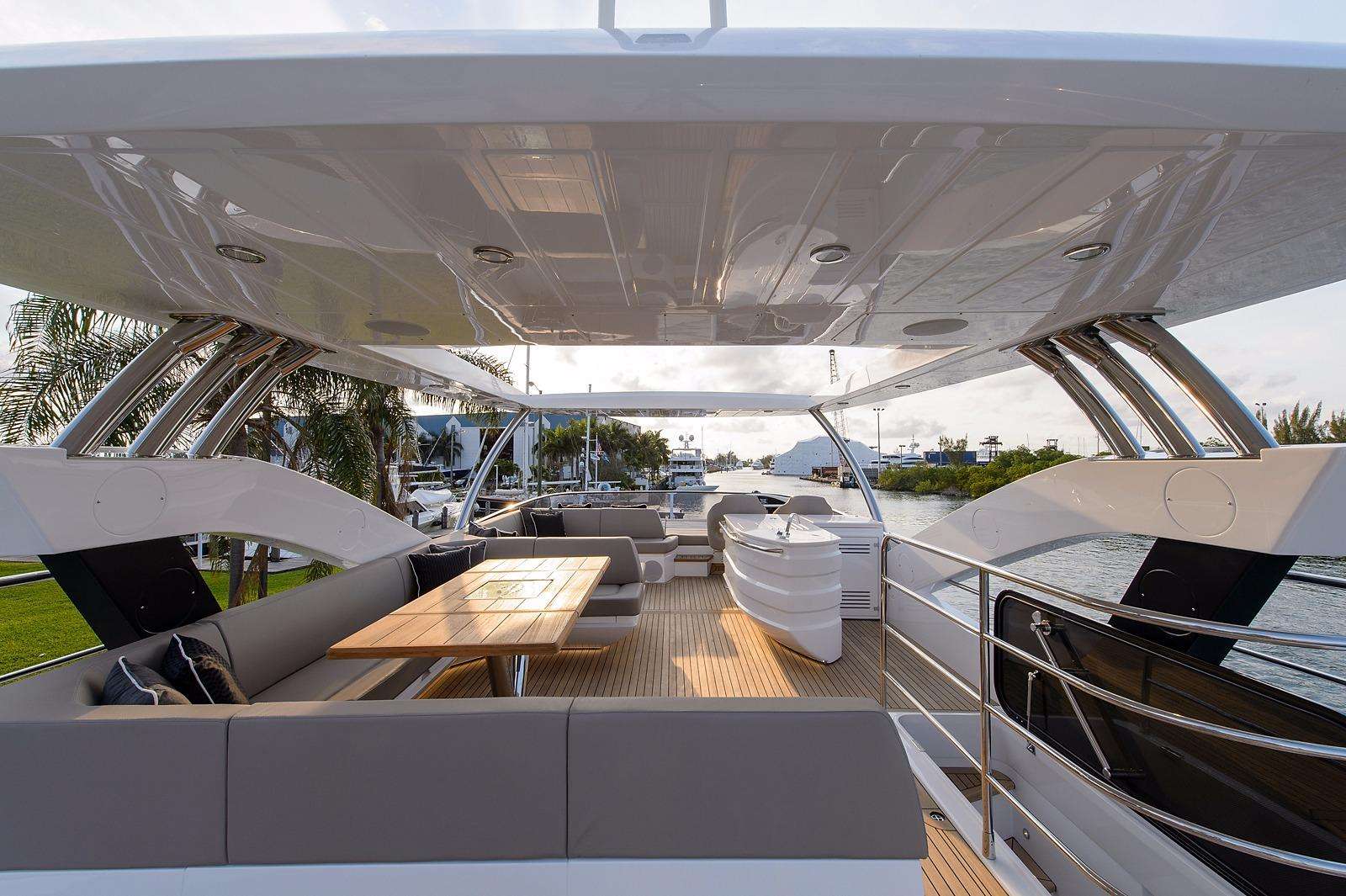 Flybridge