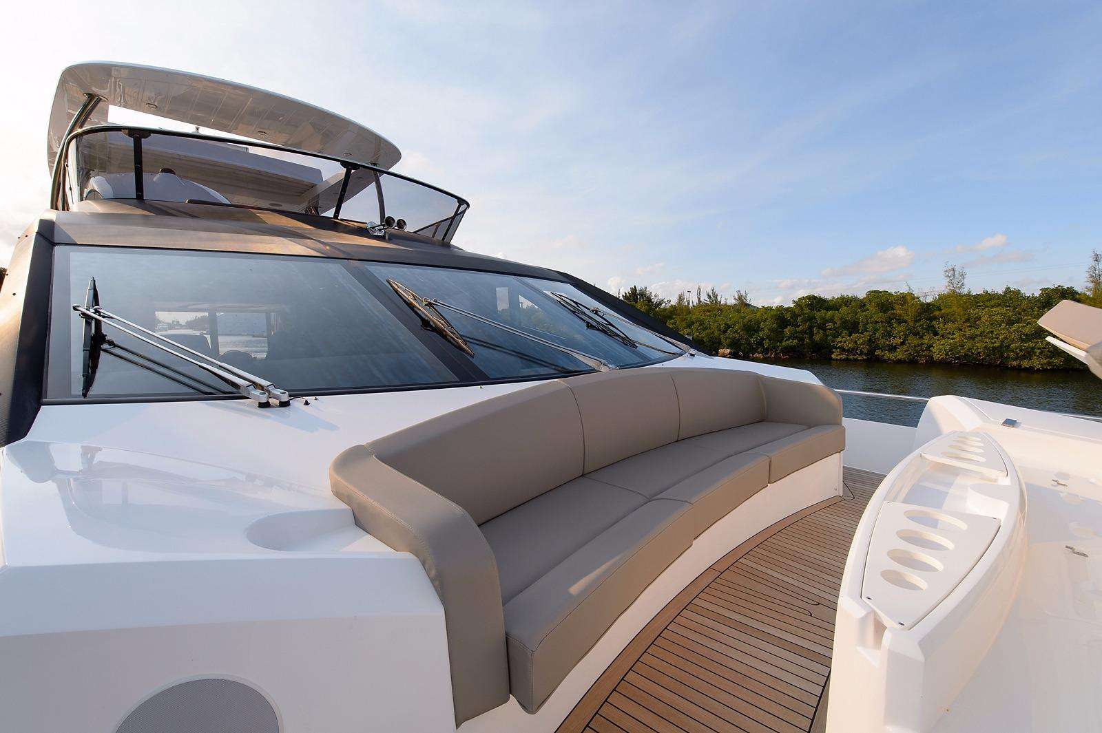 Bow Seating