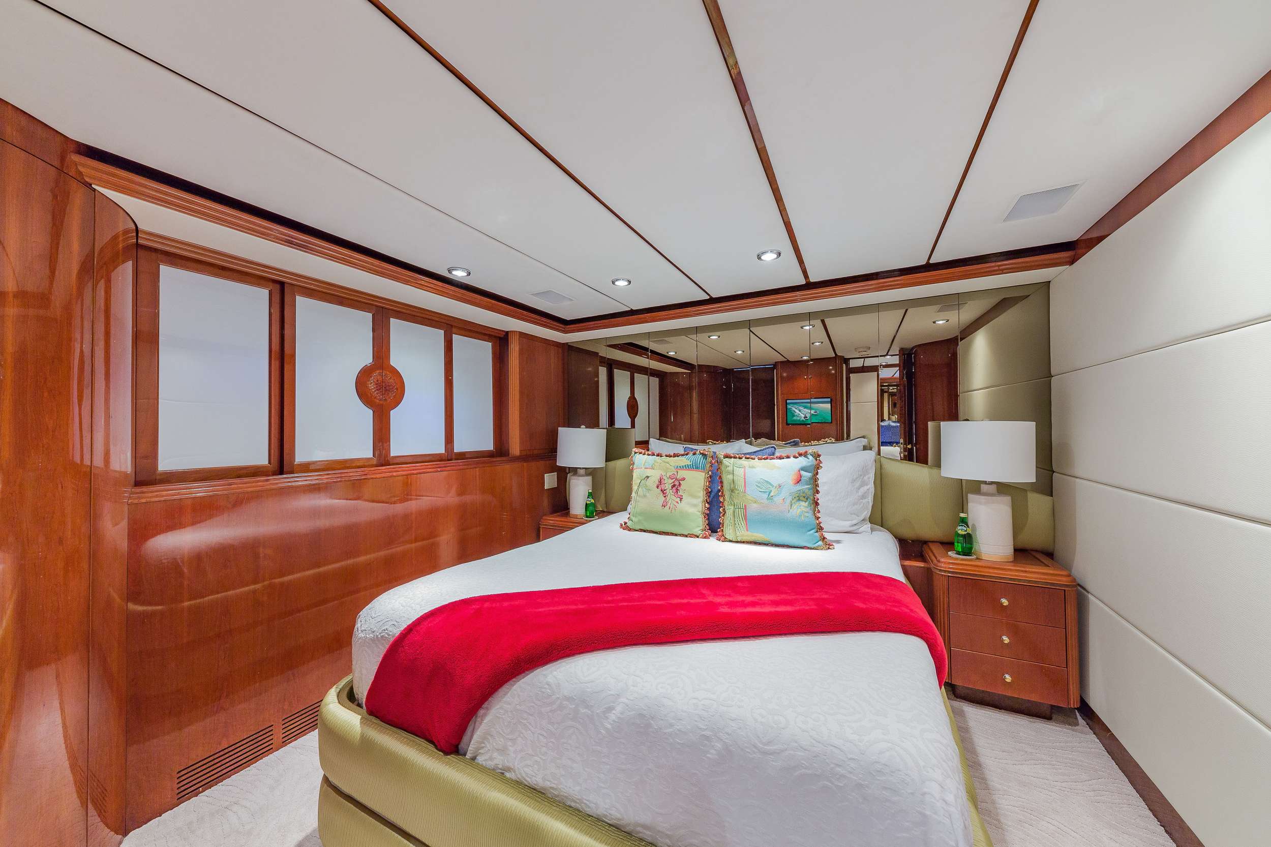 Queen Guest Stateroom