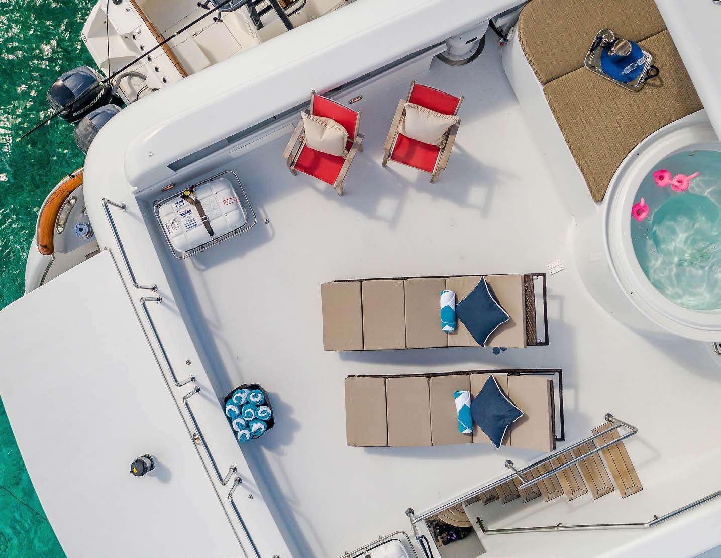 Flybridge Aerial