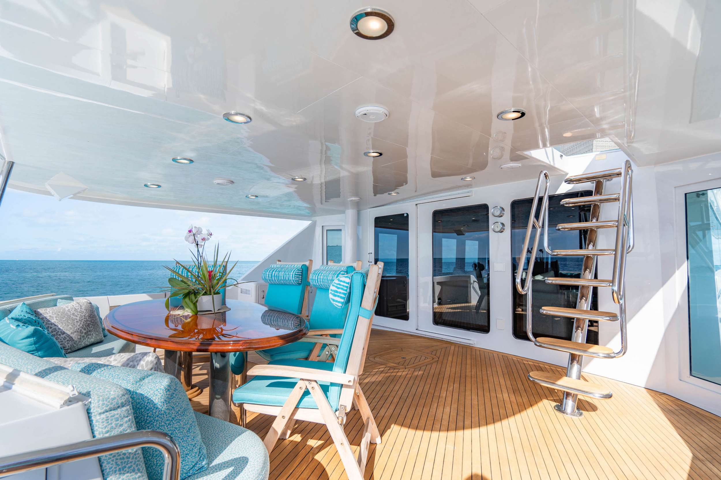 Aft Deck Dining