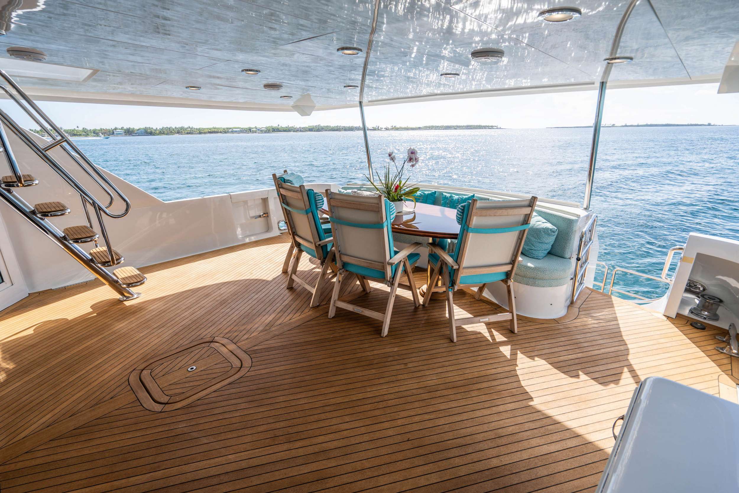 Aft Deck Dining