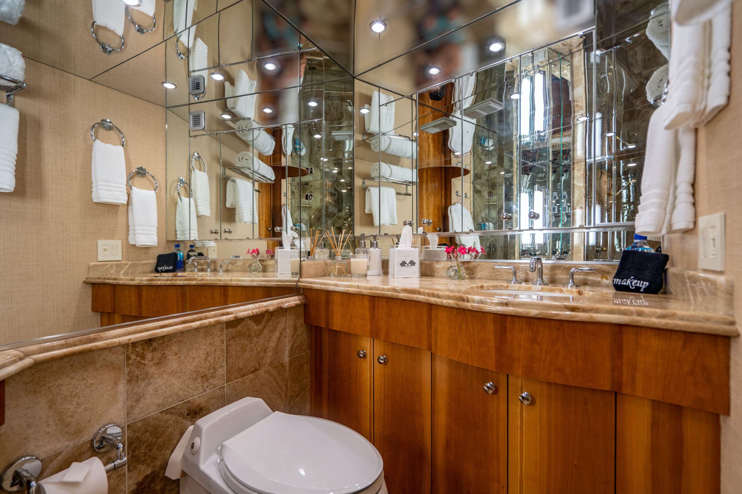 Queen VIP Ensuite