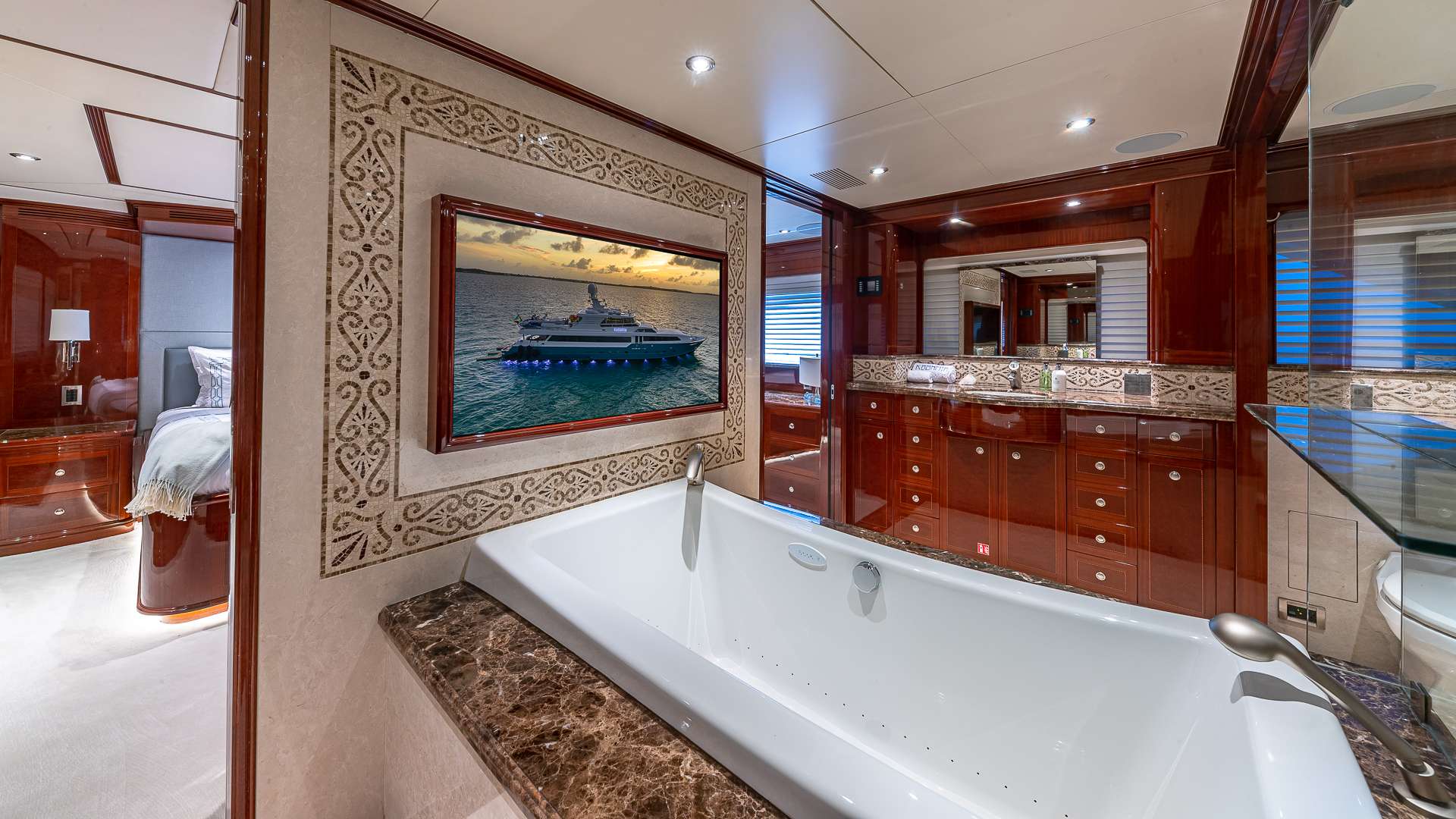 KASHMIR Yacht Charter - En-suite Head with a jacuzzi bath tub w/TV
