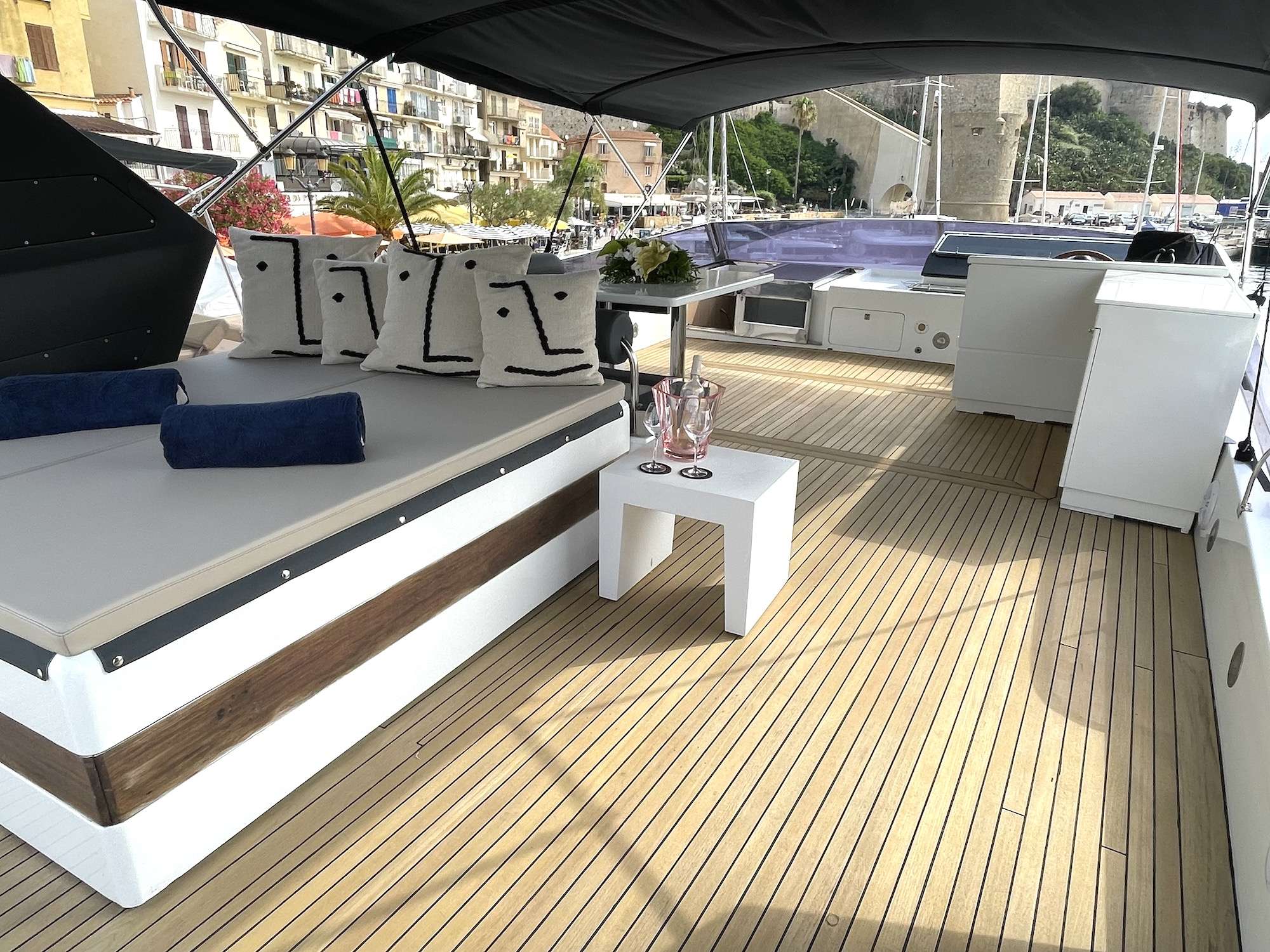 ALL WE NEED Yacht Charter - Flybridge sunbed