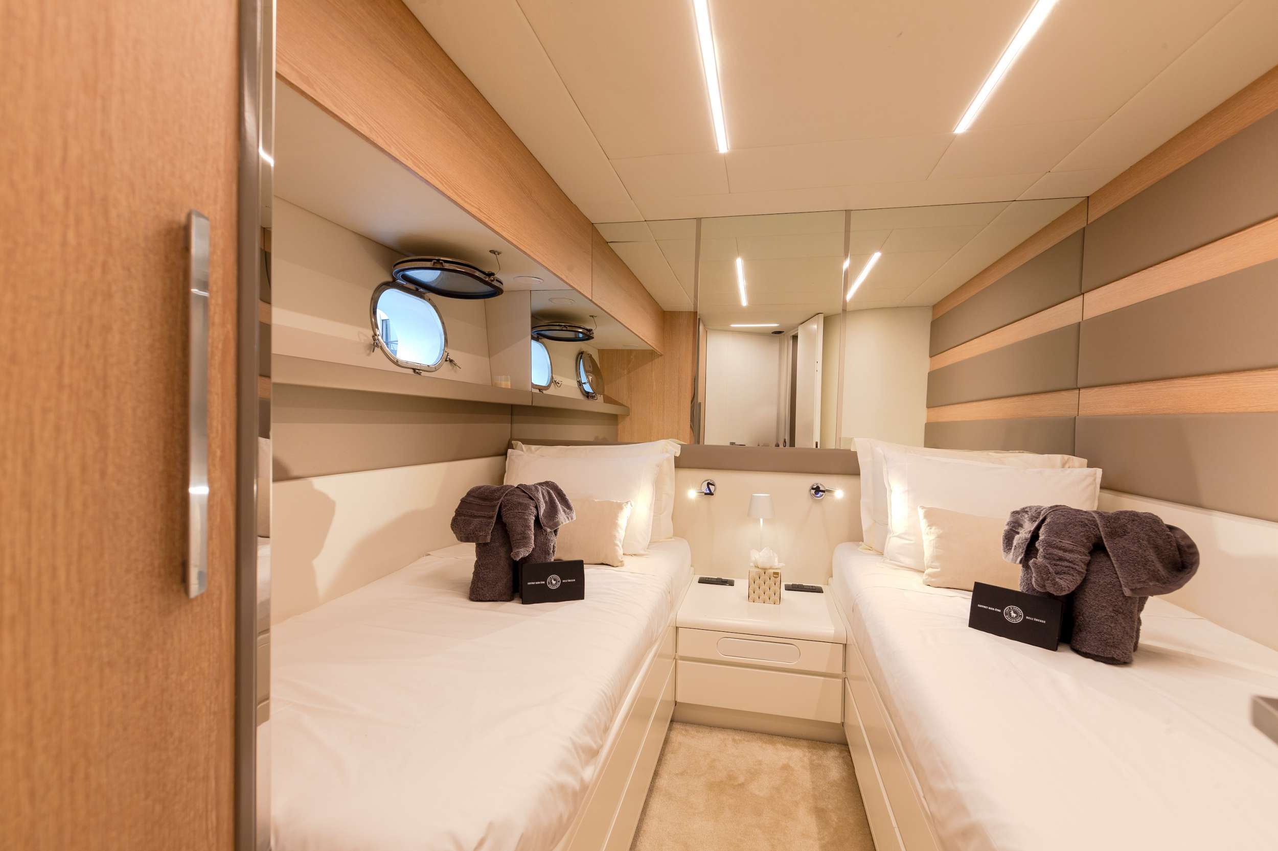 ALL WE NEED Yacht Charter - Guest cabin in two single bed option
