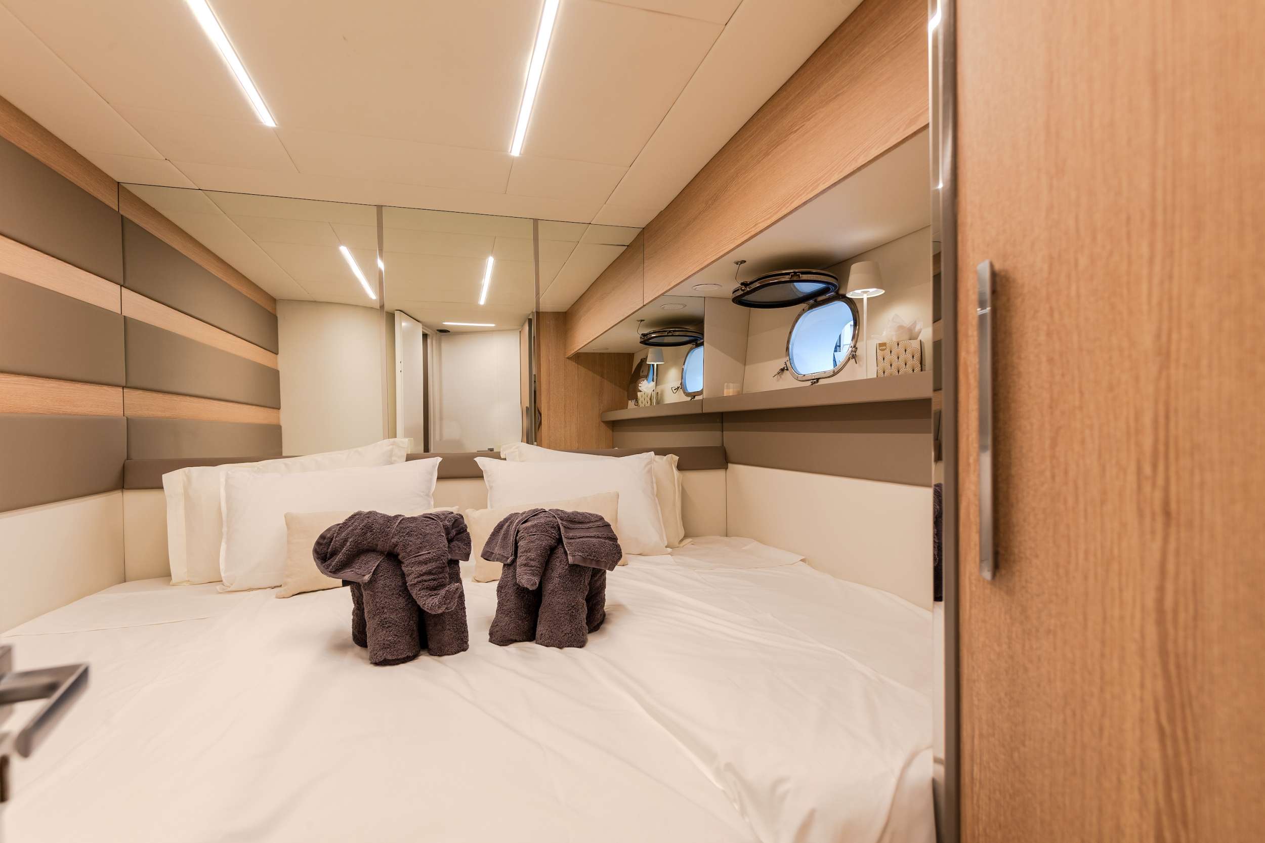 ALL WE NEED Yacht Charter - Guest cabin in double bed option