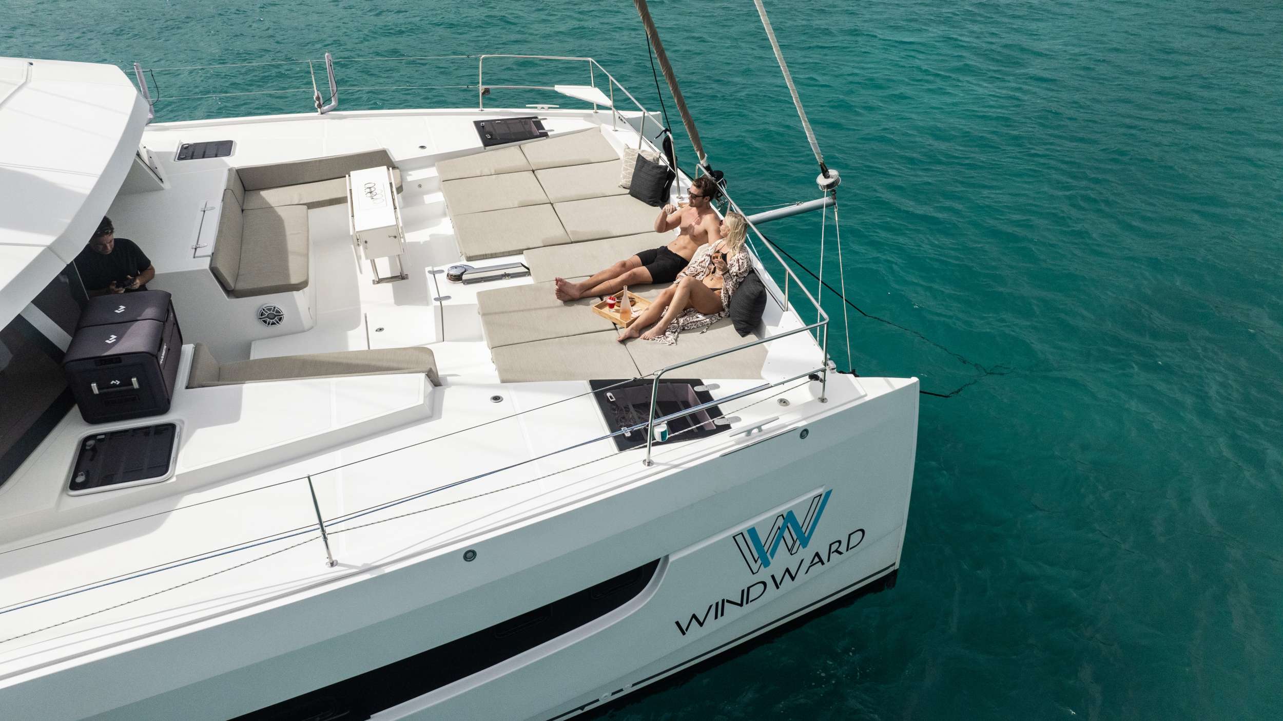 WINDWARD Yacht Charter - SISTER SHIP
