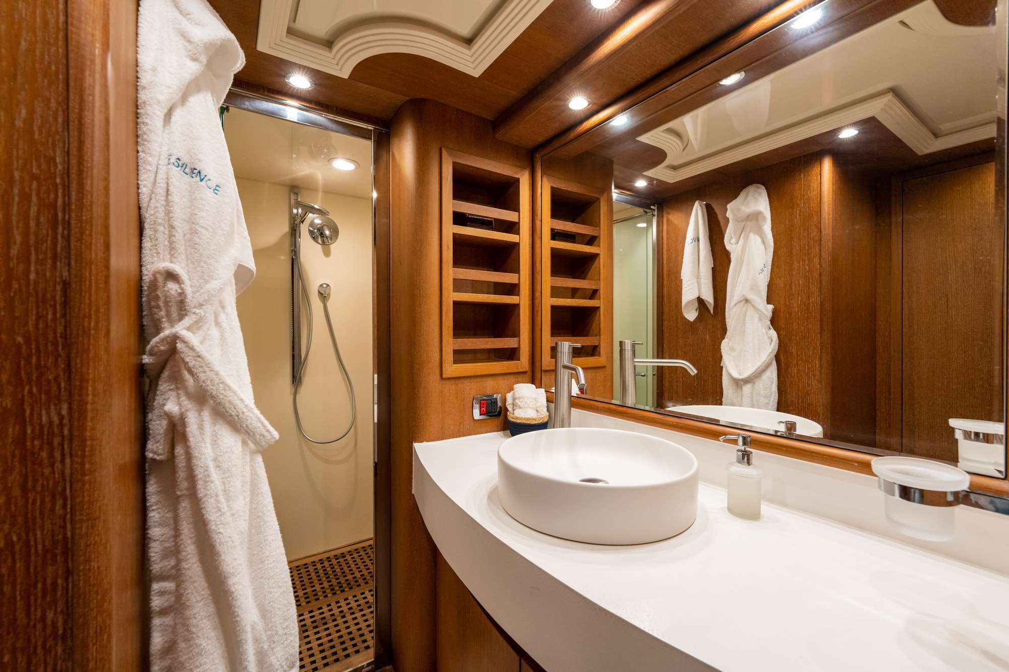 Resilience Yacht Charter - Master Cabin bathroom