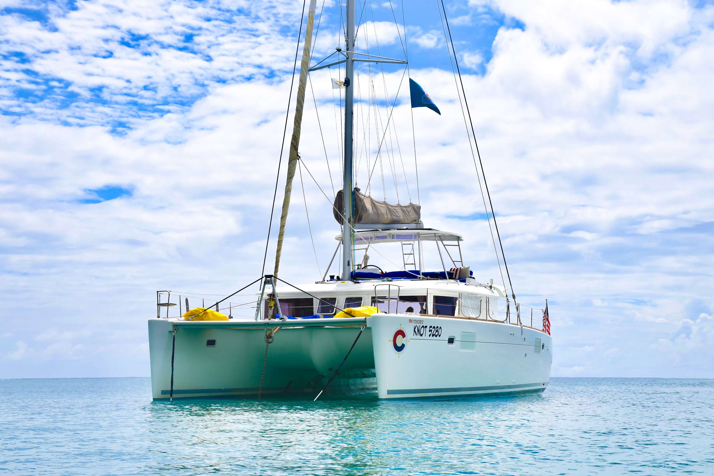 KNOT 5280 Yacht Charter - Ritzy Charters