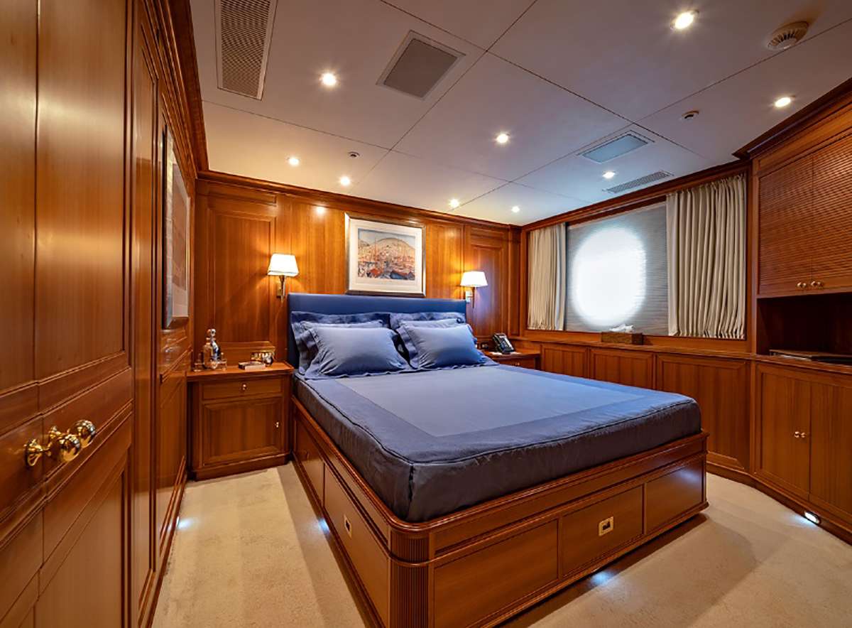JASALI  II Yacht Charter - Double guest cabin