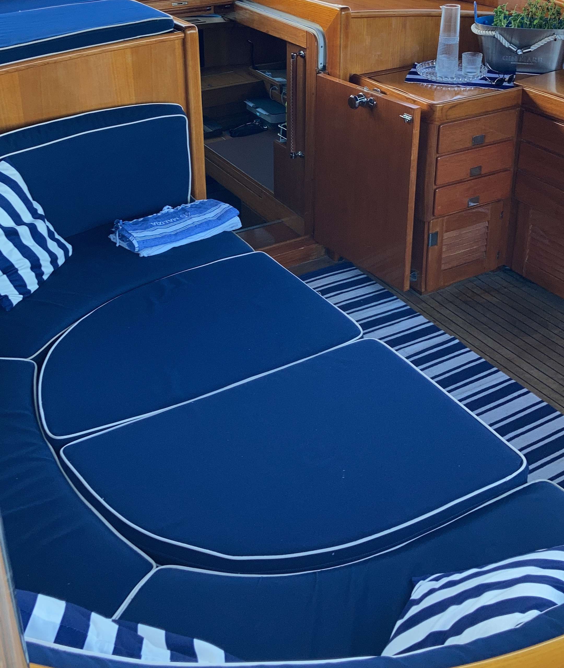 MALIZIA Yacht Charter - Al fresco cockpit area, relax mode