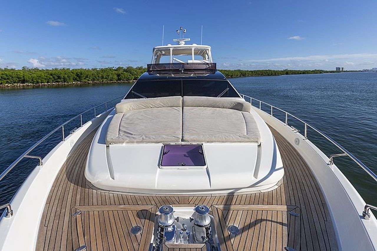 motor yacht HOYA SAXA