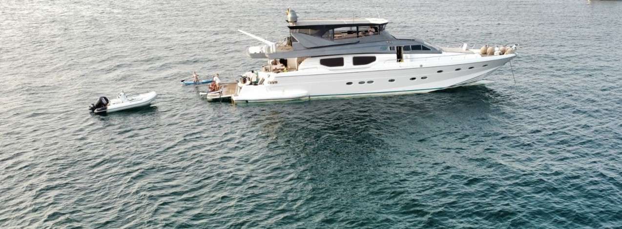 Prime Yacht Charter - Tender 5 mt. 70 hp