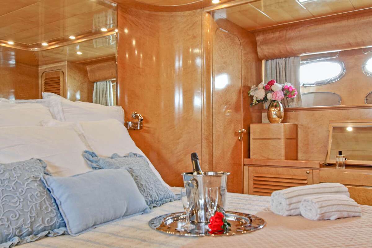 Prime Yacht Charter - Master Cabin