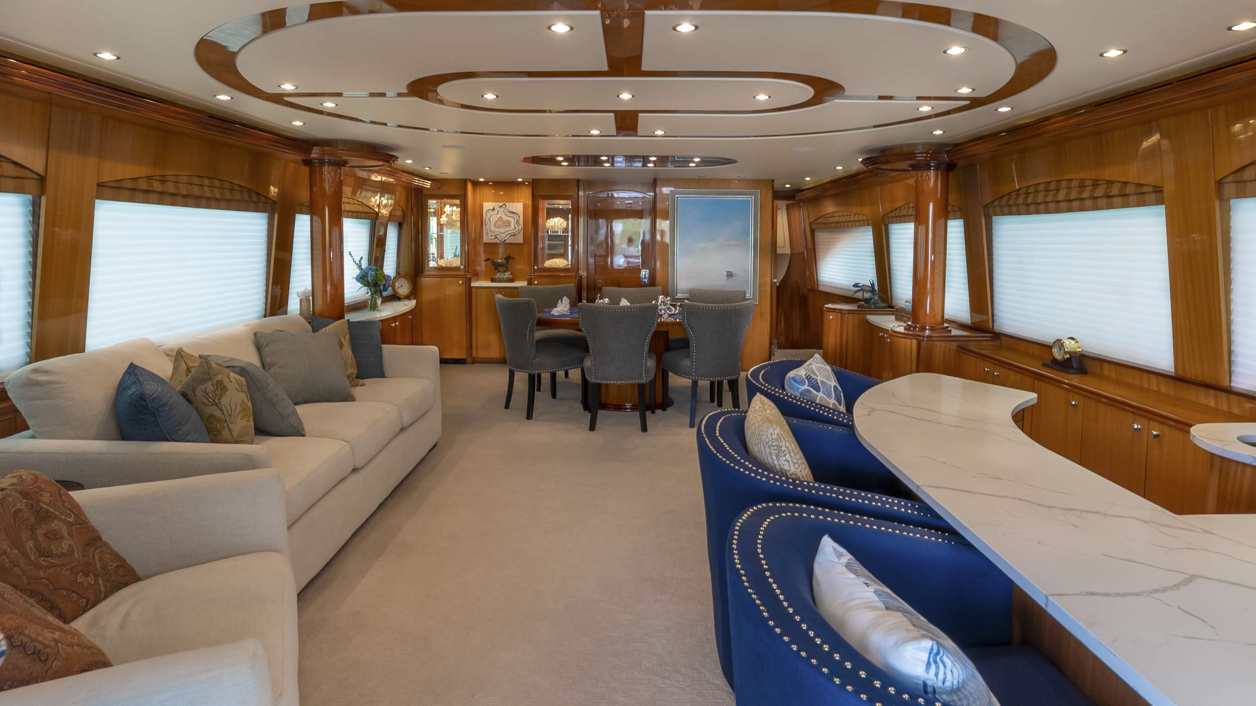 GALLOPIN Yacht Charter - Main Salon