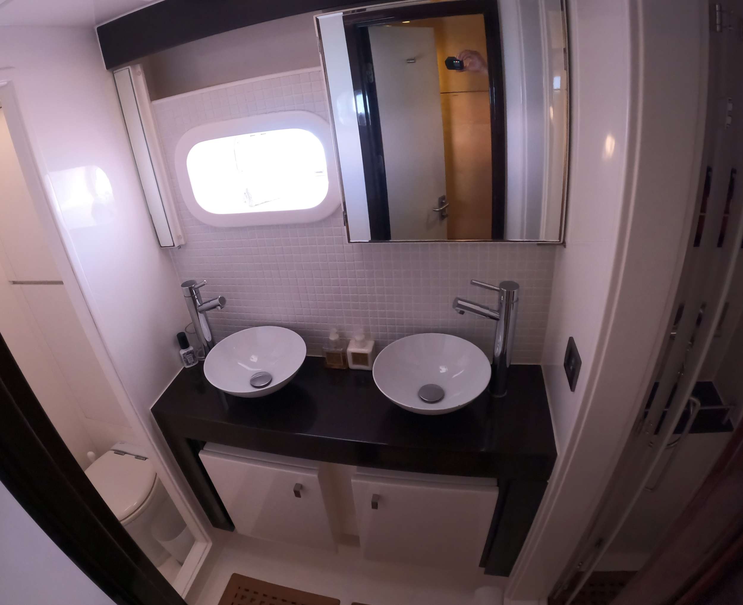 SERENDIPITY Yacht Charter - Master Bathroom