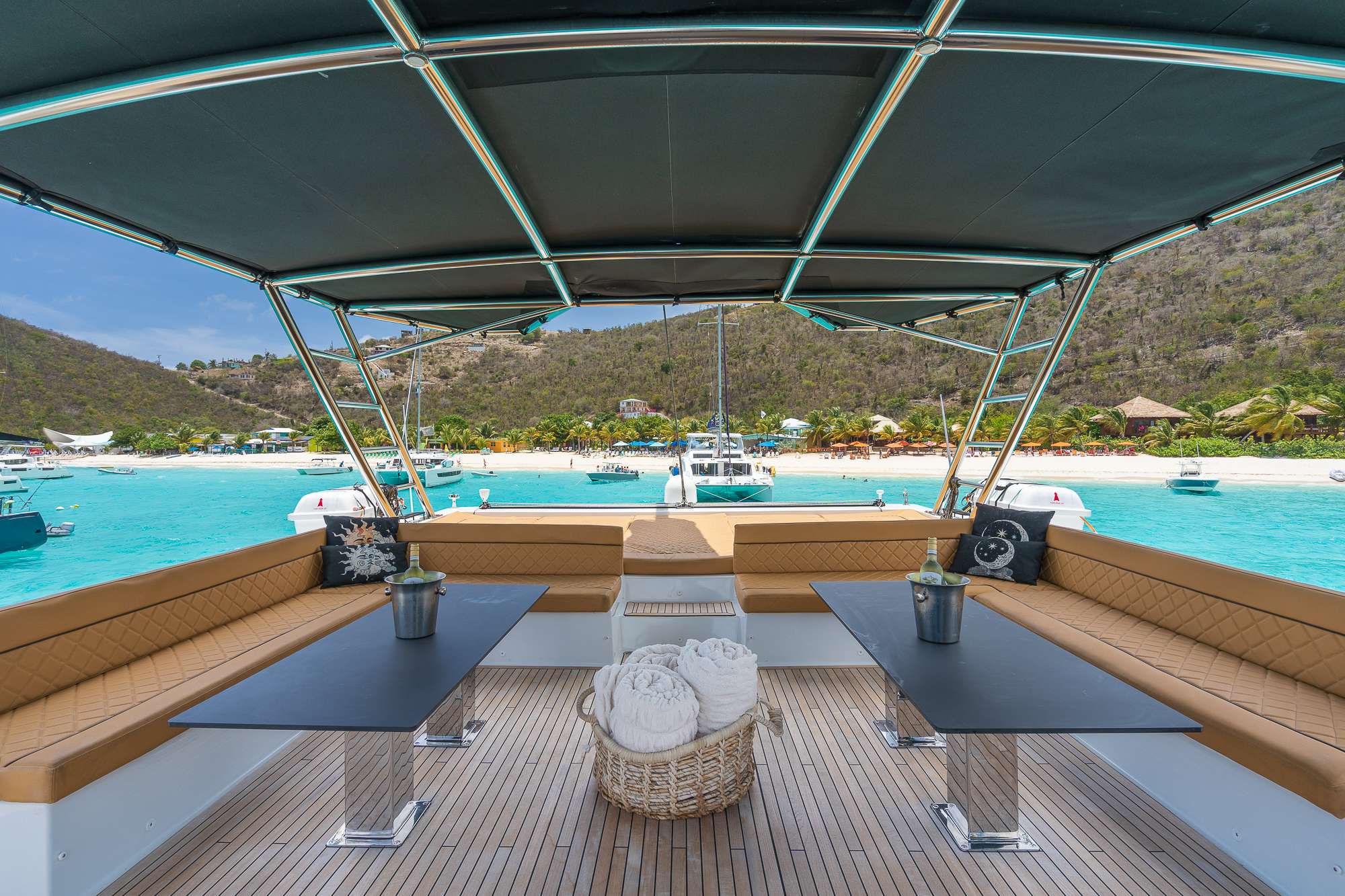 Moon Dragon Yacht Charter - Foredeck lounge area