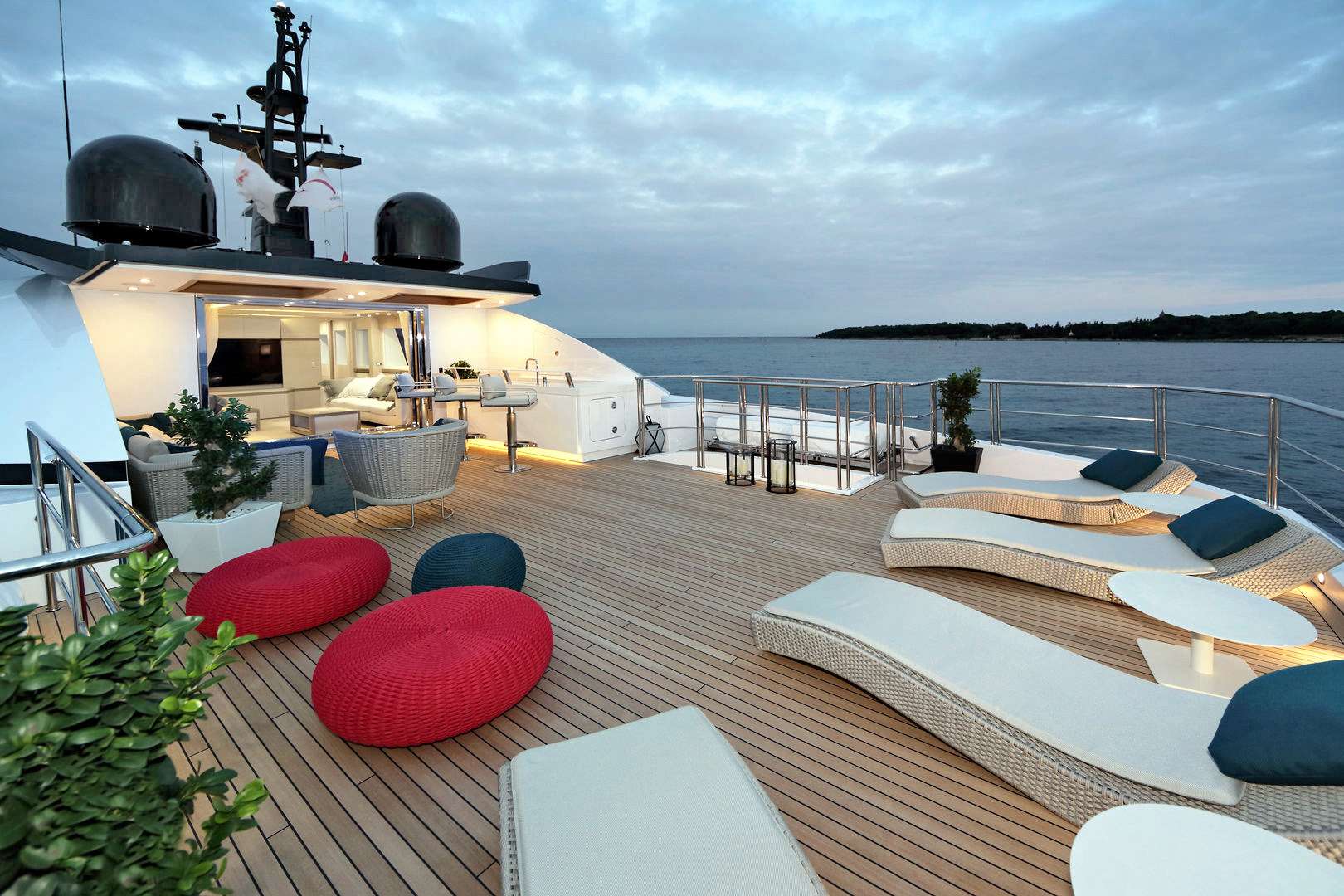 Sky Lounge
