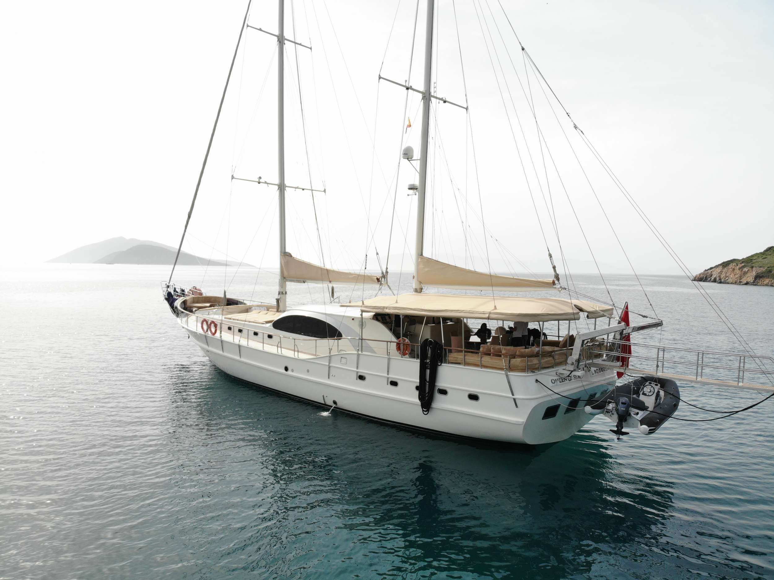 Queen of Sea | Photo 11