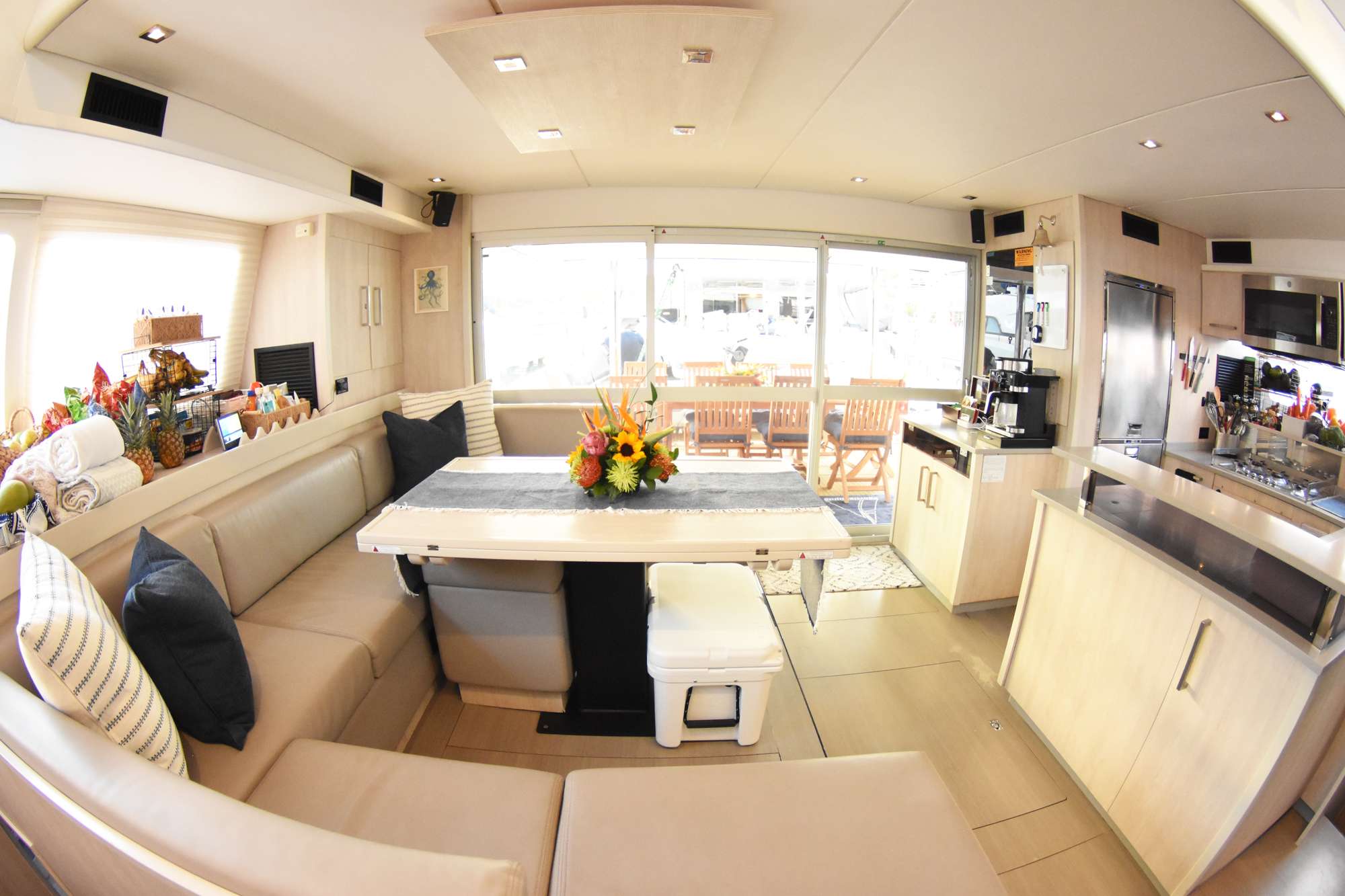 PROMISCUOUS Yacht Charter - Interior and Dining