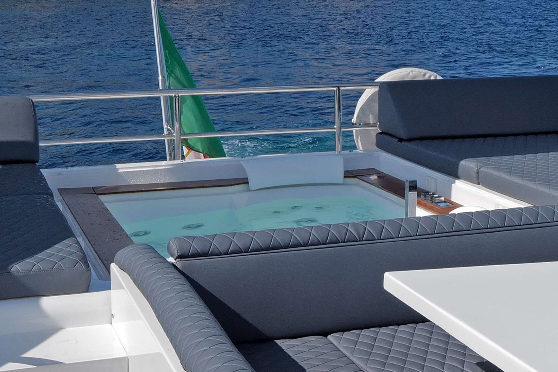 ATHOS Yacht Charter - Jacuzzi on Flybrodge