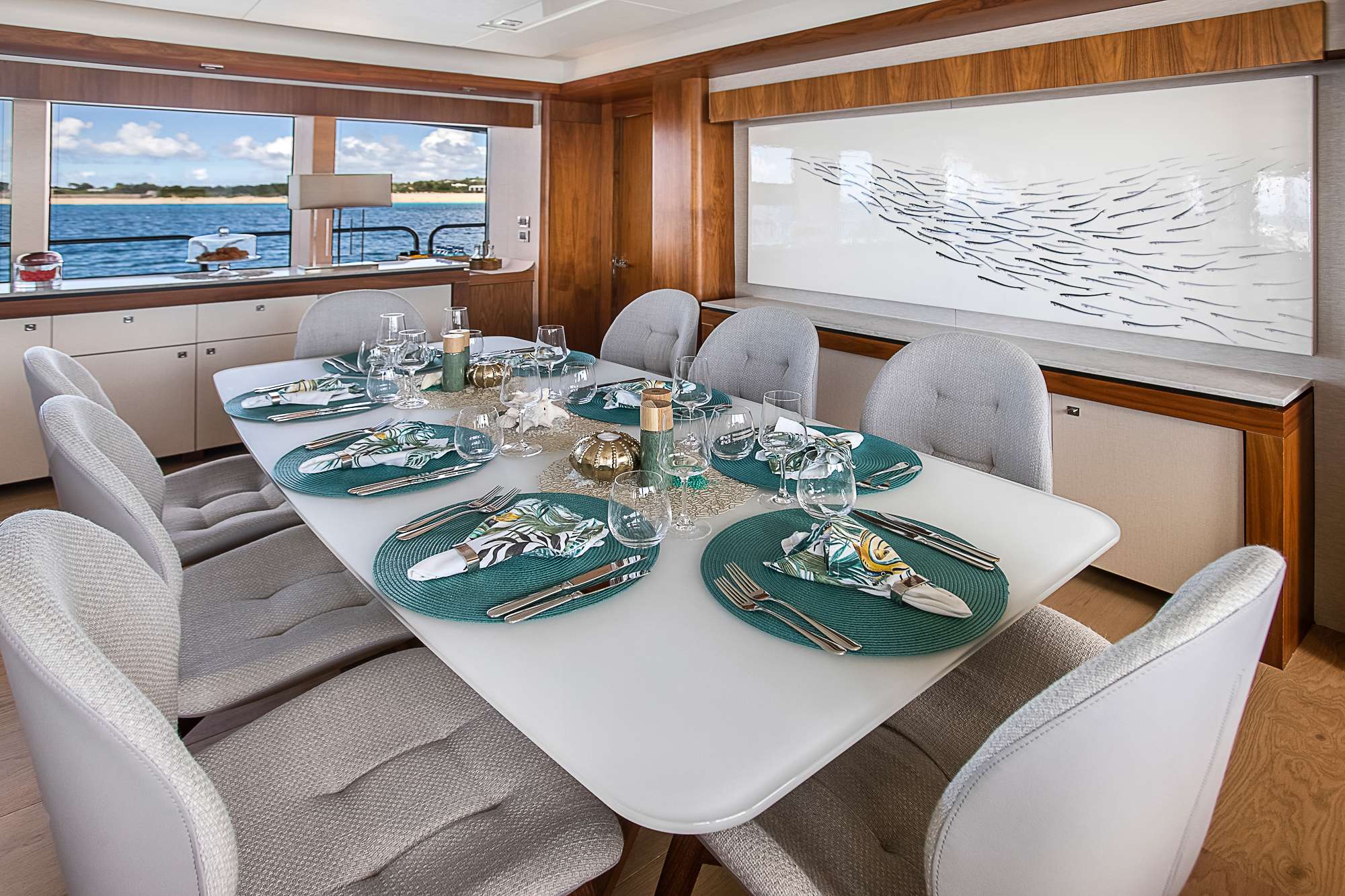 EVEREAST Yacht Charter - Formal dining