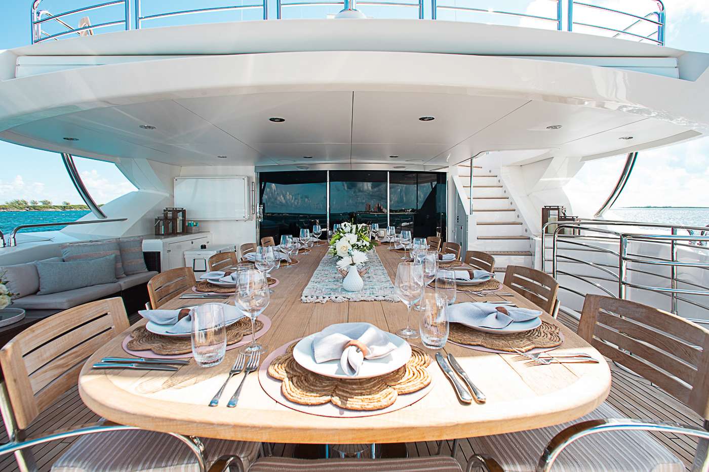 ACACIA Yacht Charter - Bridge deck aft dining