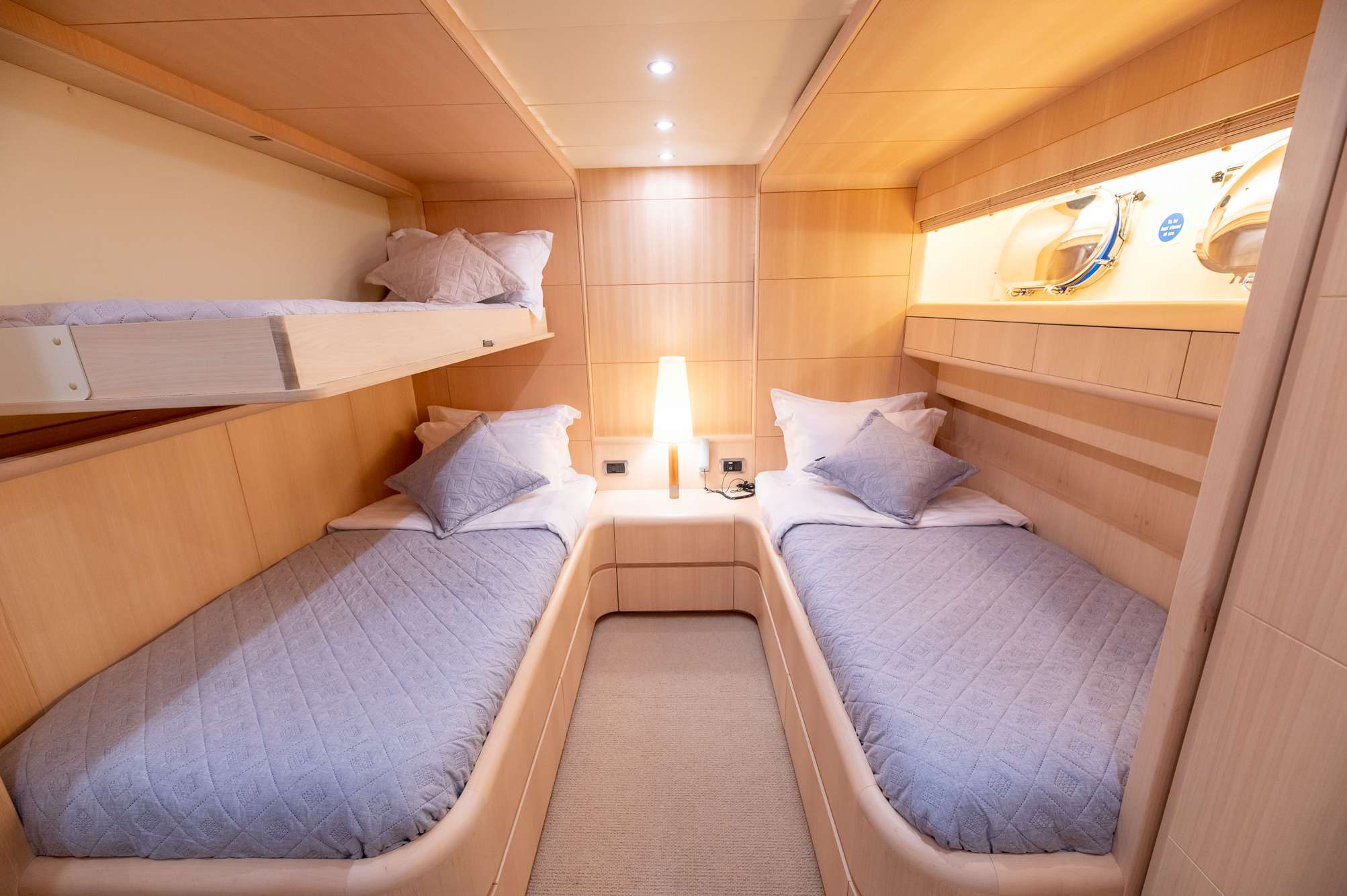 LIVA Yacht Charter - Twin Stateroom with Pullman berth