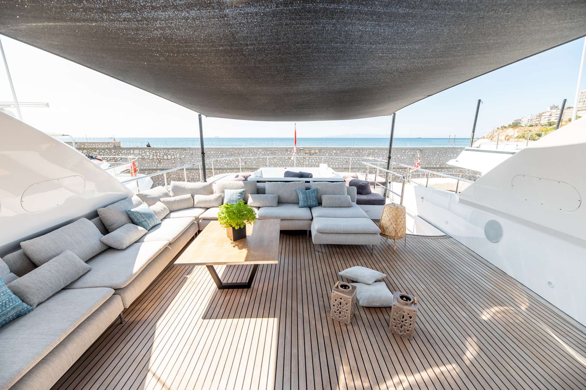 LIVA Yacht Charter - Sundeck Lounge