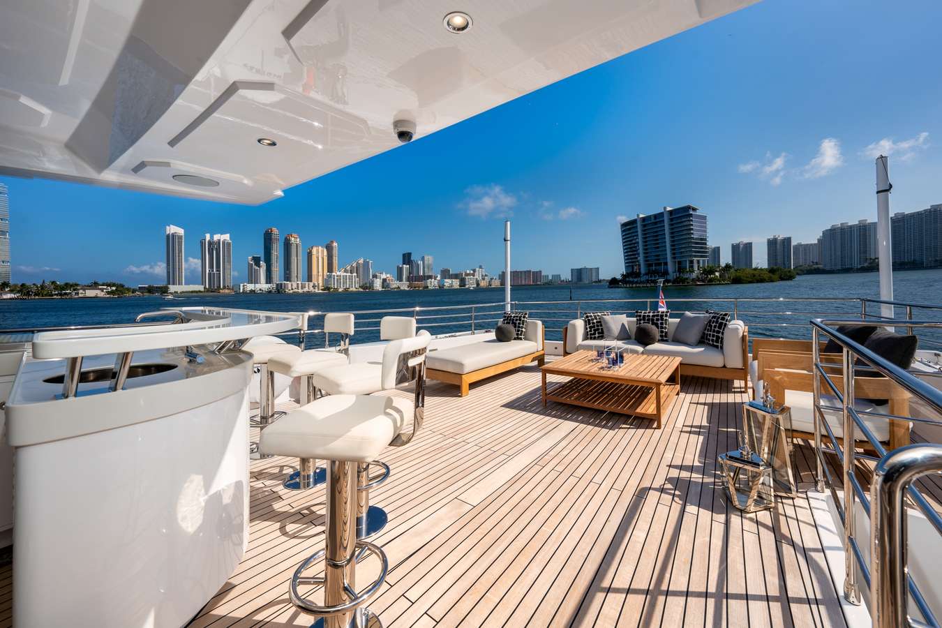 SANTOSH Yacht Charter - Sky Deck Lounge Area