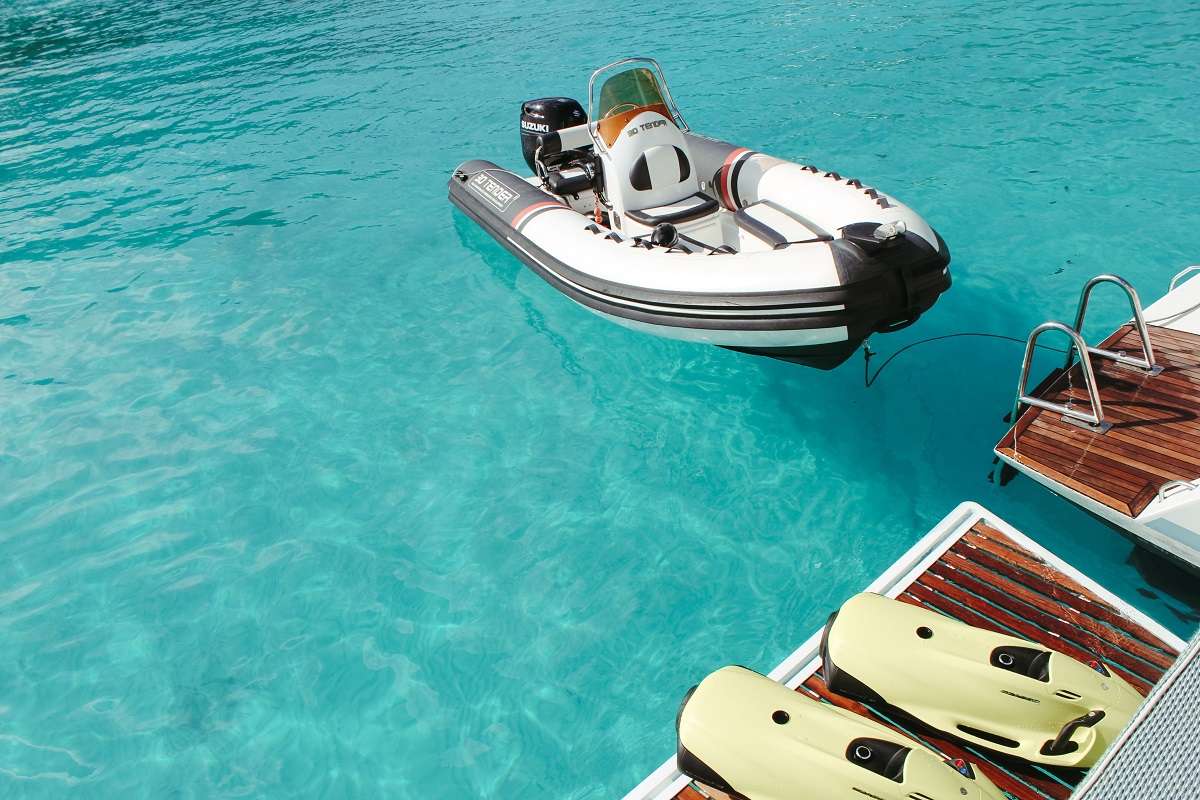 NOMADA Yacht Charter - Easily accessible swim ladder off the aftdeck.