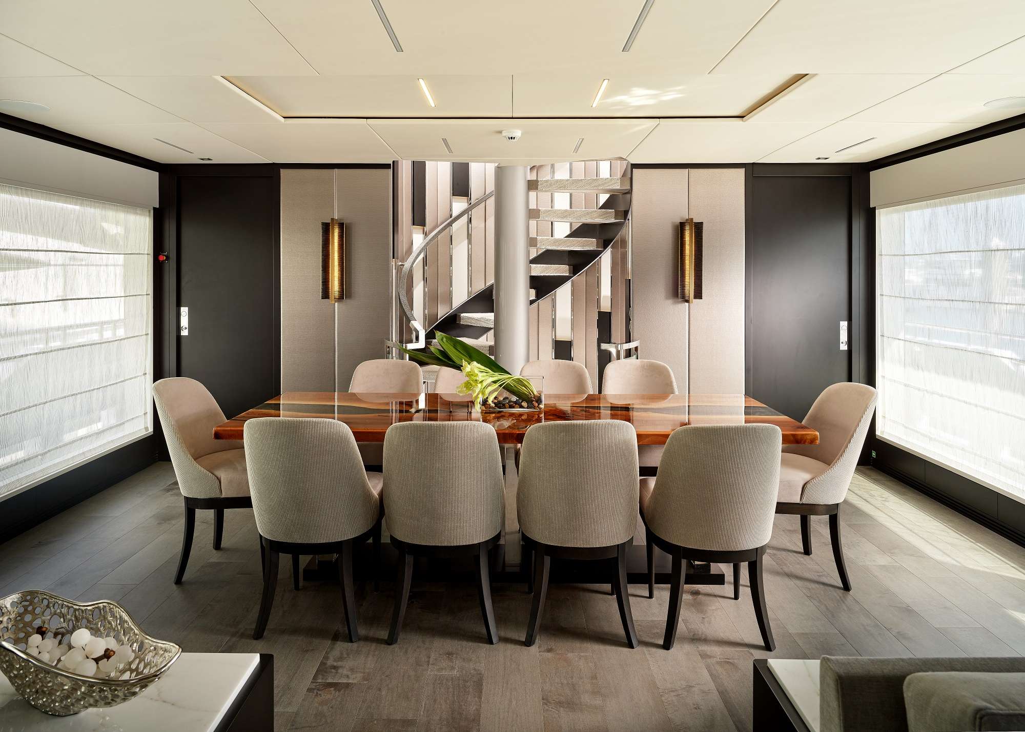 Formal Dining