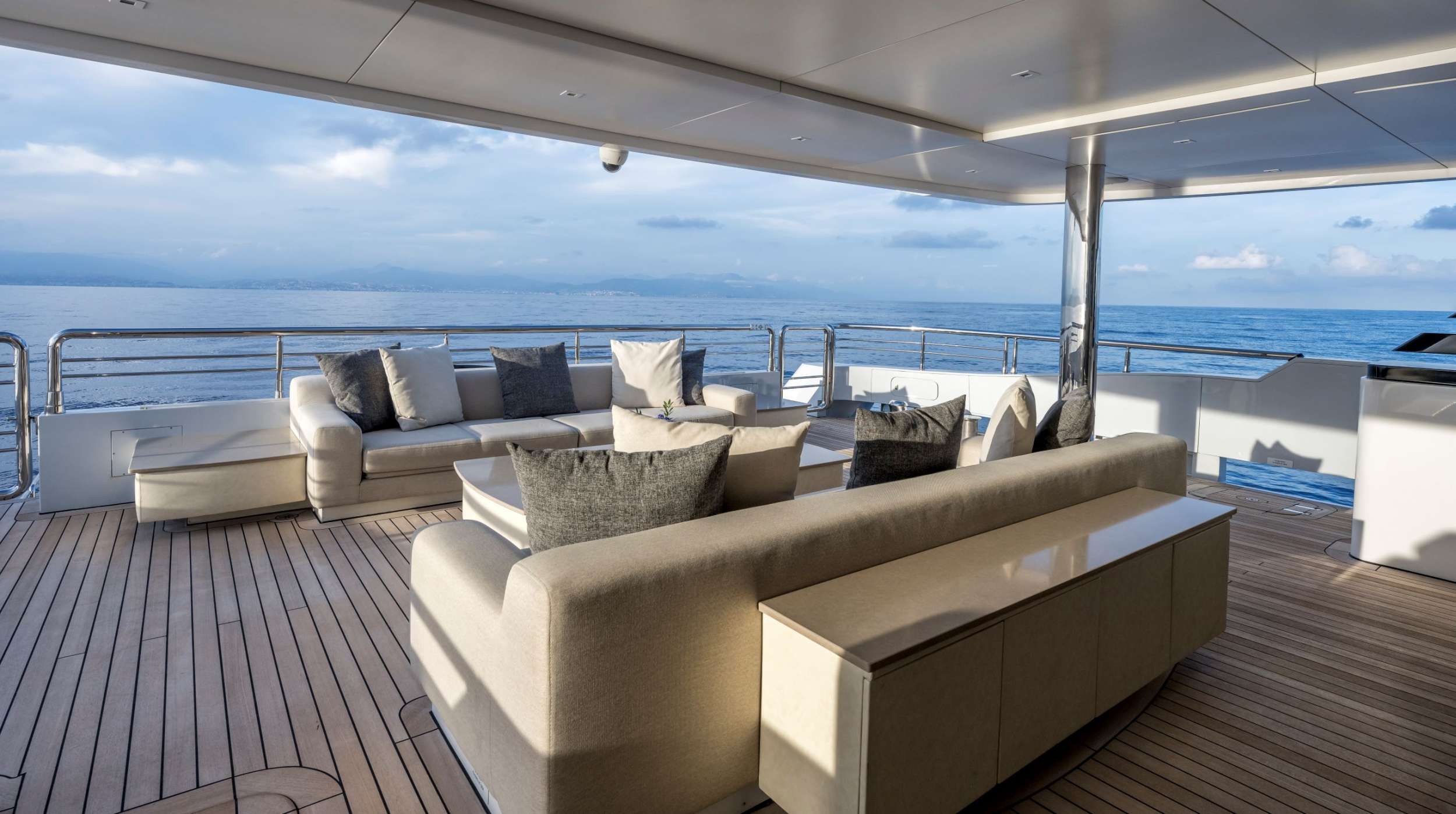 NAVIS ONE Yacht Charter - NAVIS ONE Aft Deck Seating