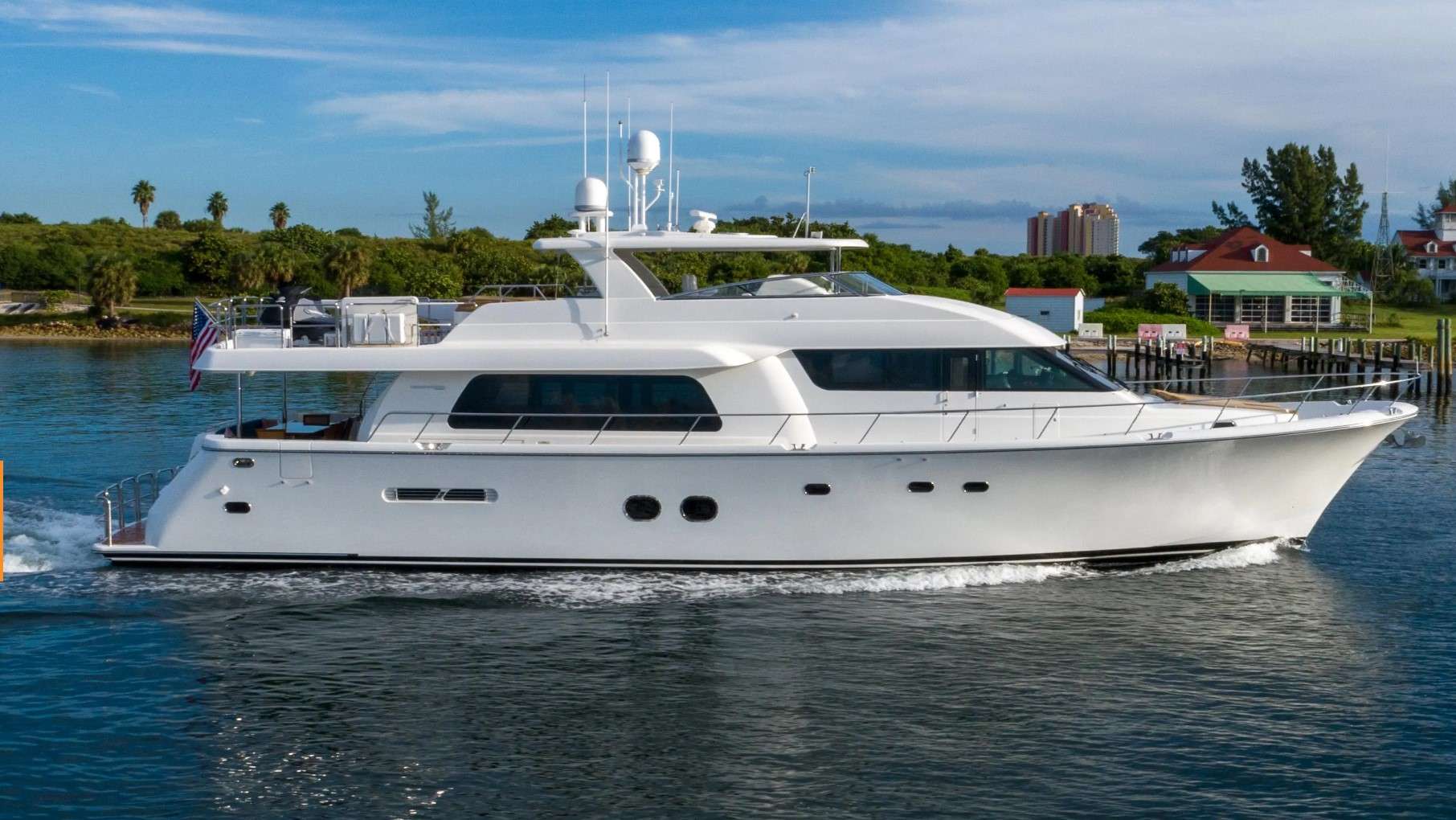Yacht Charter LADY B | Ritzy Charters