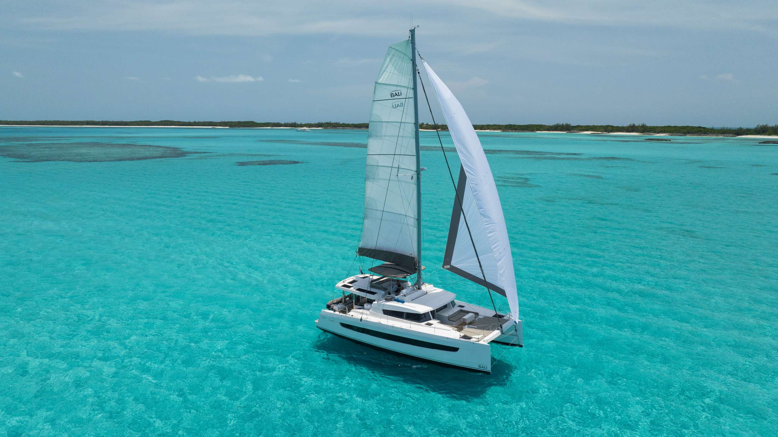 Yacht Charter ANNA PINK 5.4 | Ritzy Charters