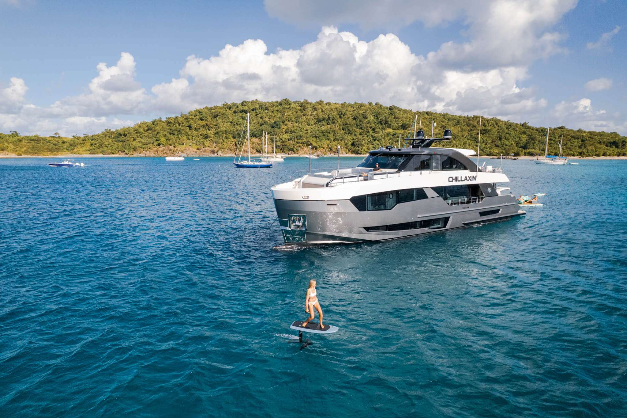 Yacht Charter CHILLAXIN | Ritzy Charters