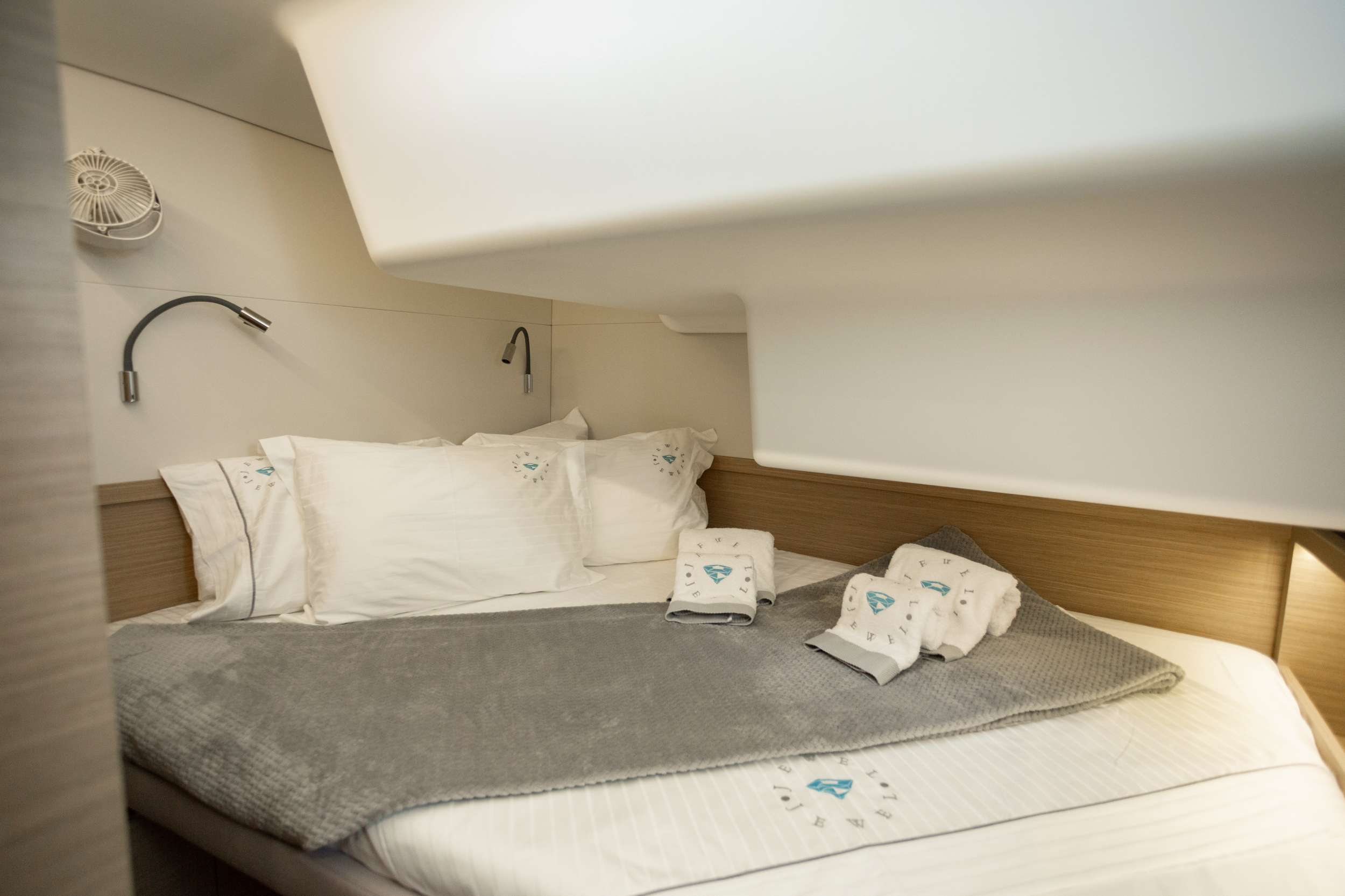 Guest cabin