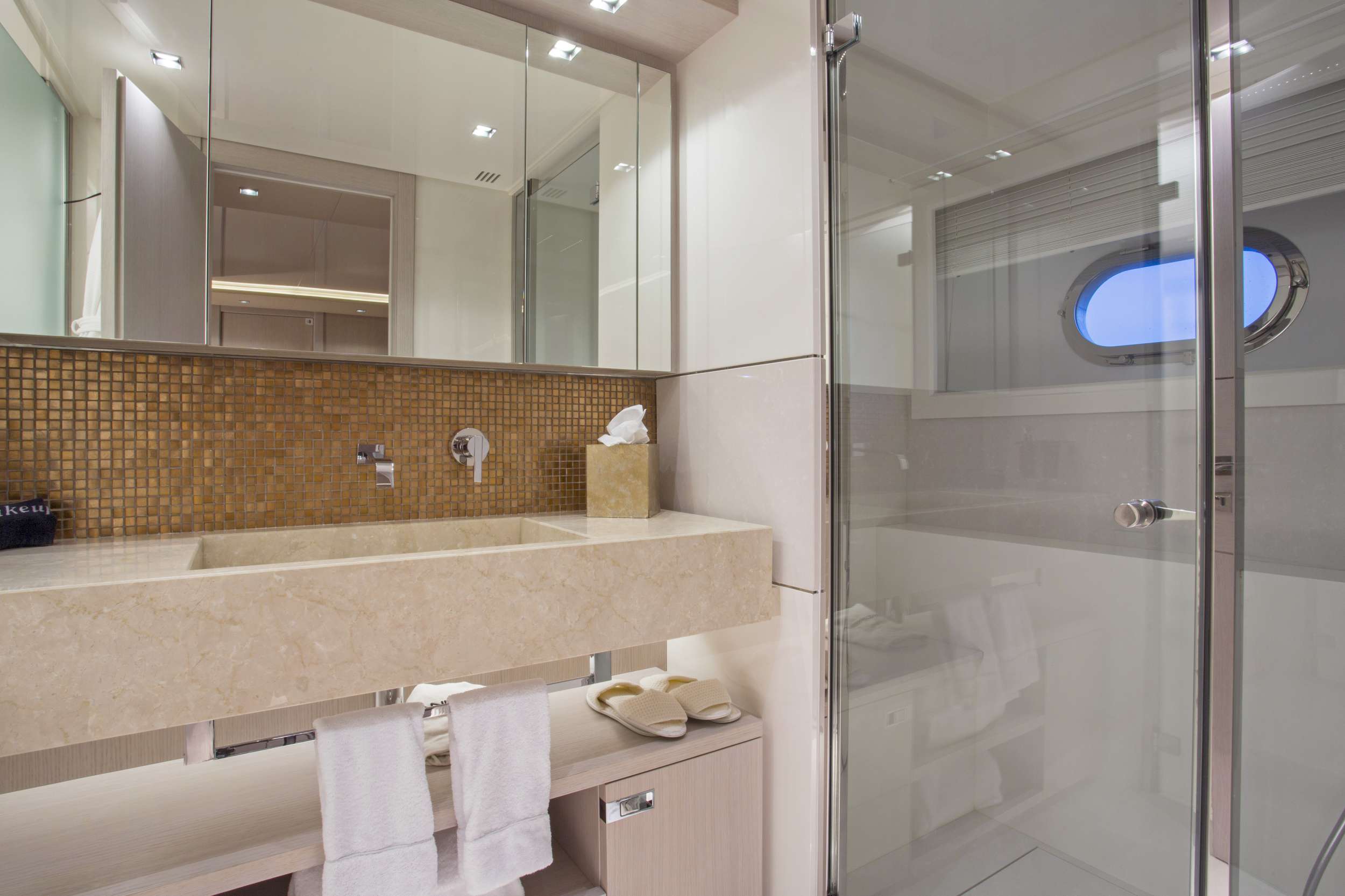 ALANDREA Yacht Charter - Guest Bathroom