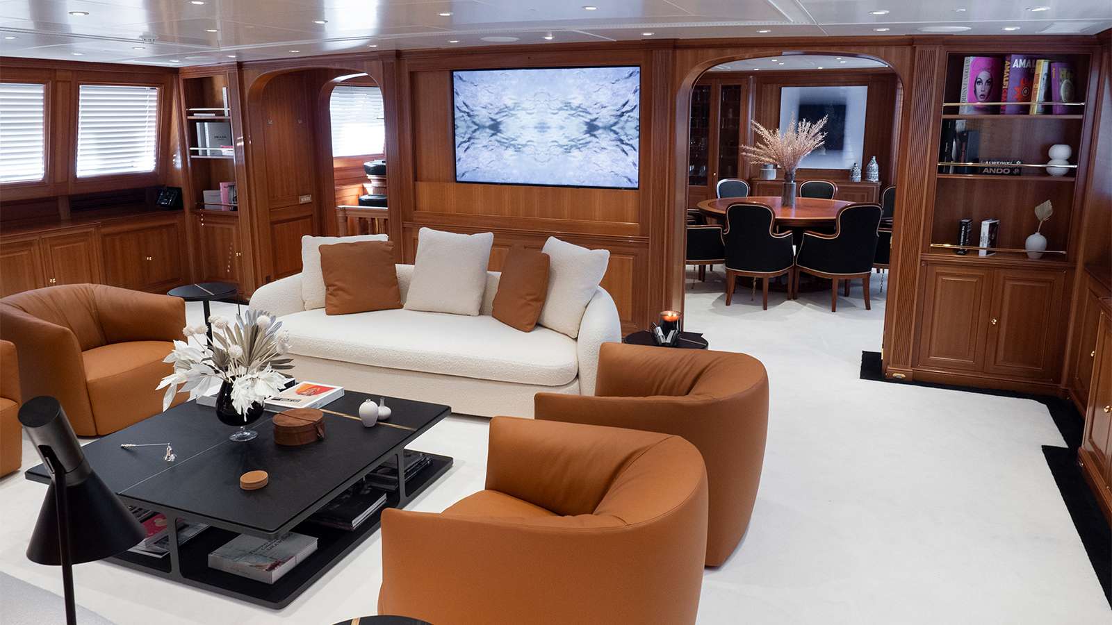 ALMYRA II Yacht Charter - Main Salon