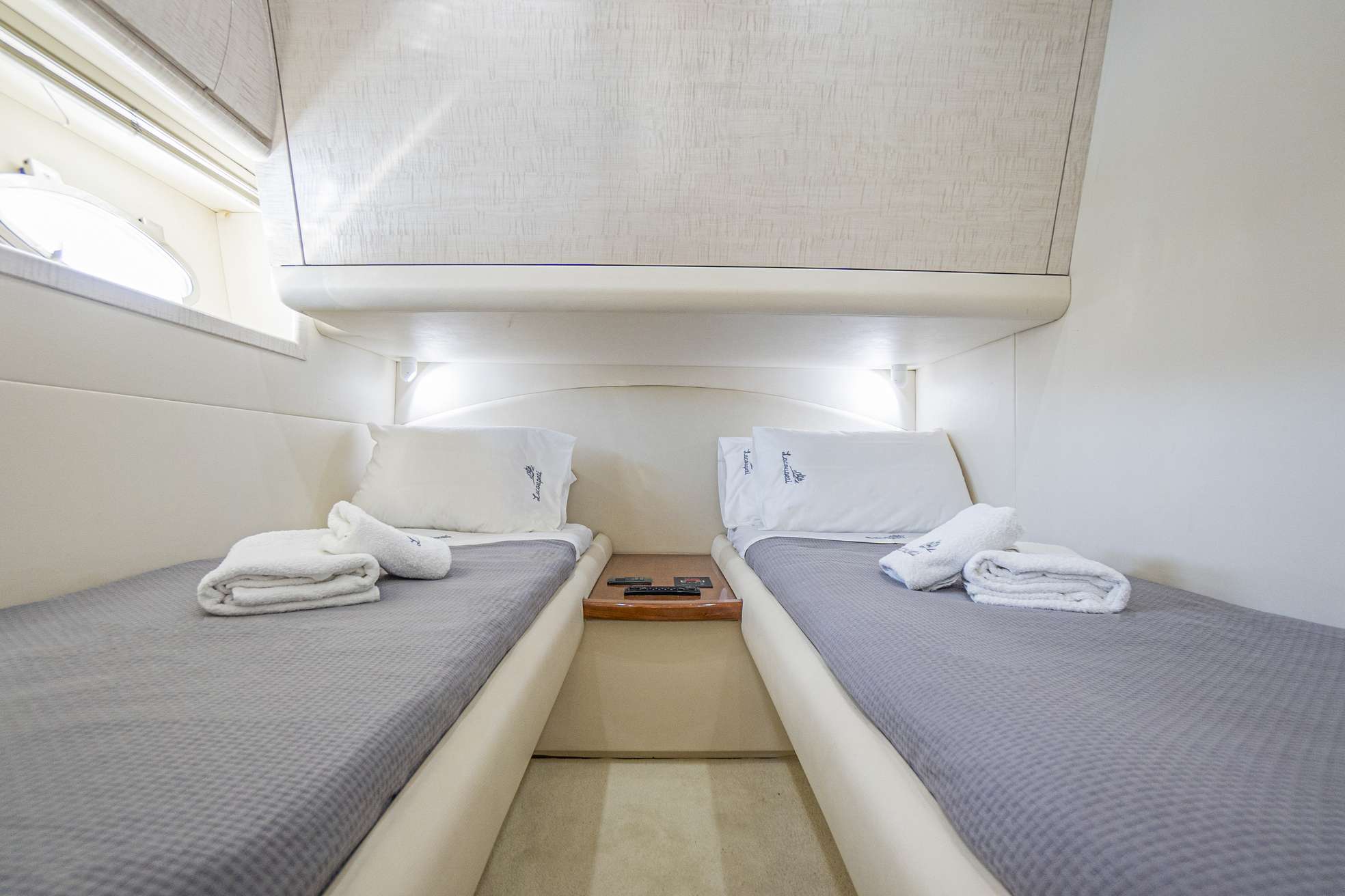 LAKOUPETI Yacht Charter - Twin cabin